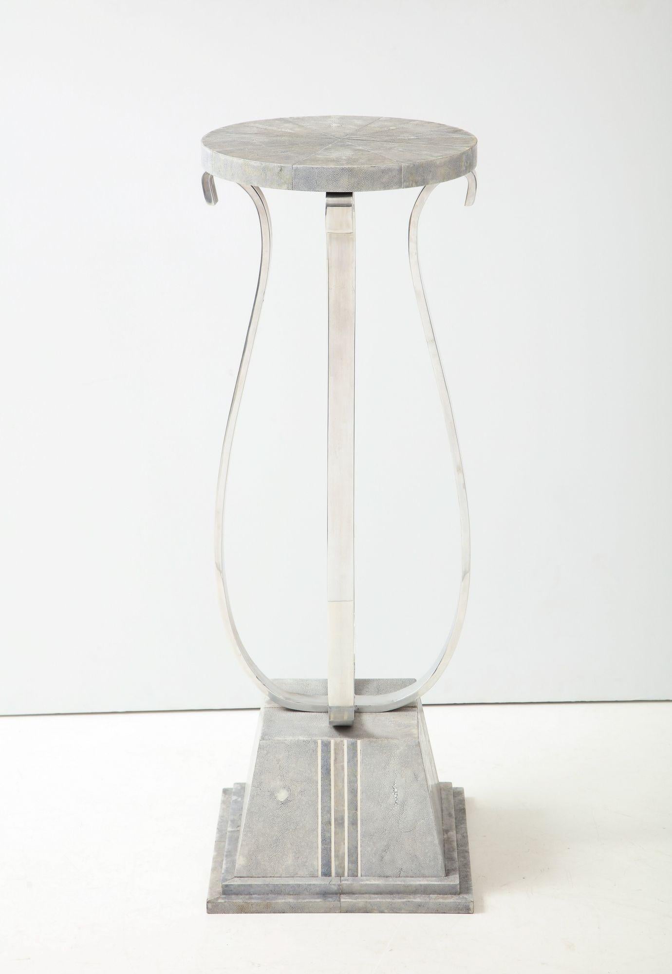 Pedestal/pedestal de piel de raya Karl Springer Cuero de raya Shagreen en venta