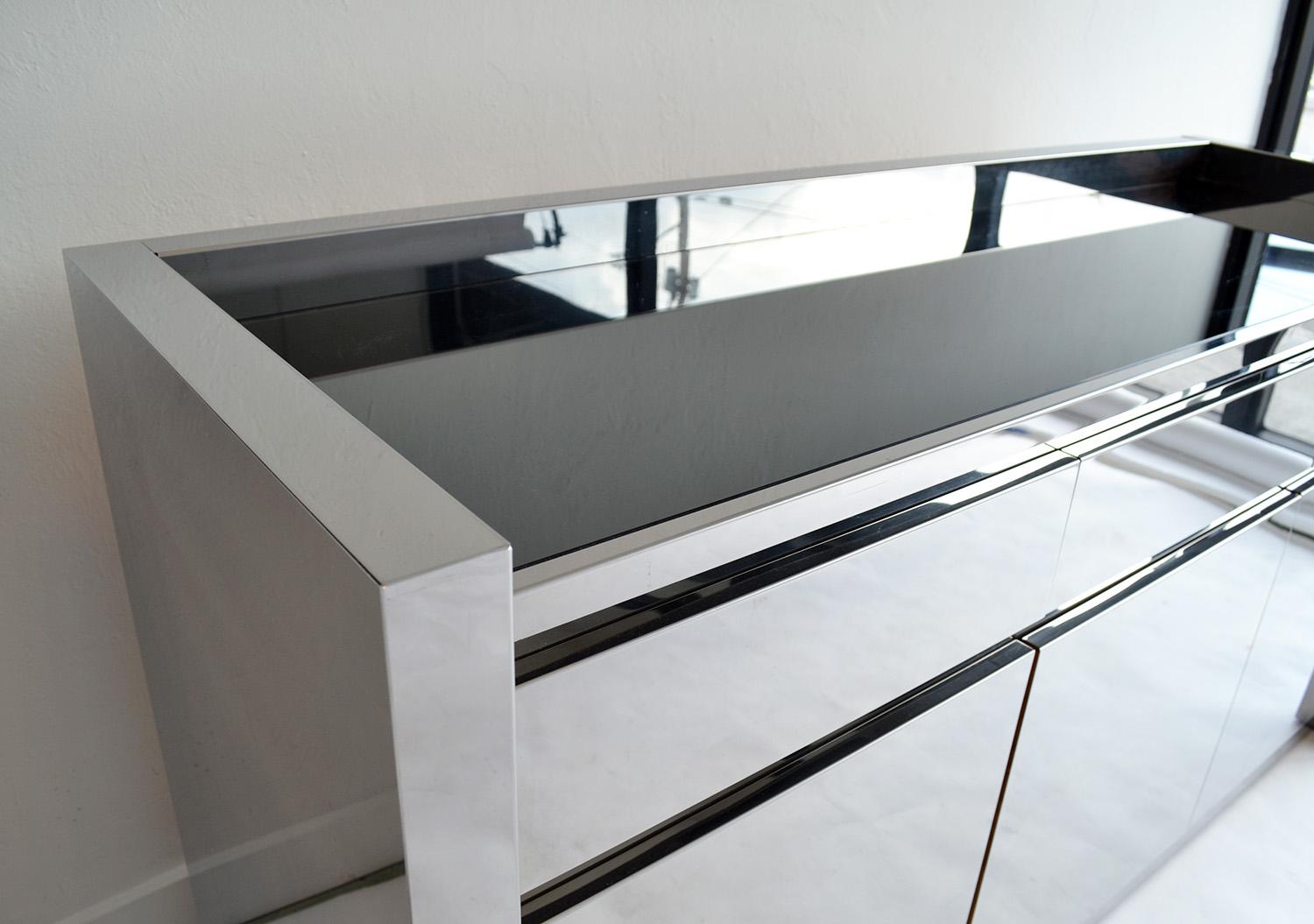 Buffet o credenza con cassetti in acciaio inossidabile Karl Springer, USA, anni '80 in vendita 1