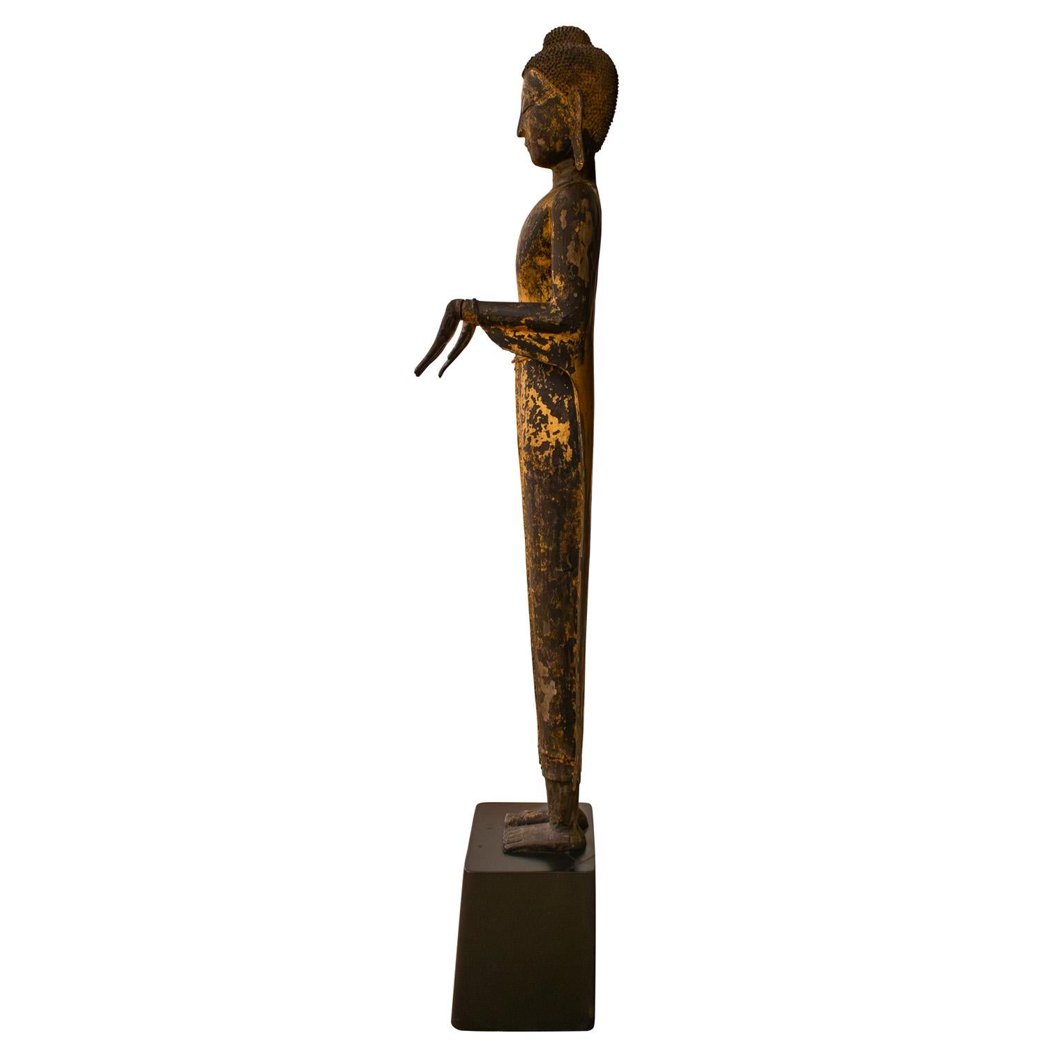 Thailandese Karl Springer Scultura di Buddha in piedi in bronzo dorato del XIX secolo in vendita