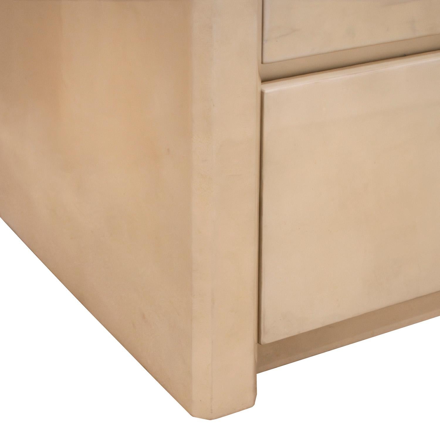 Karl Springer Stunning Chest of Drawers in Lacquered Goatskin 1980s In Excellent Condition In New York, NY
