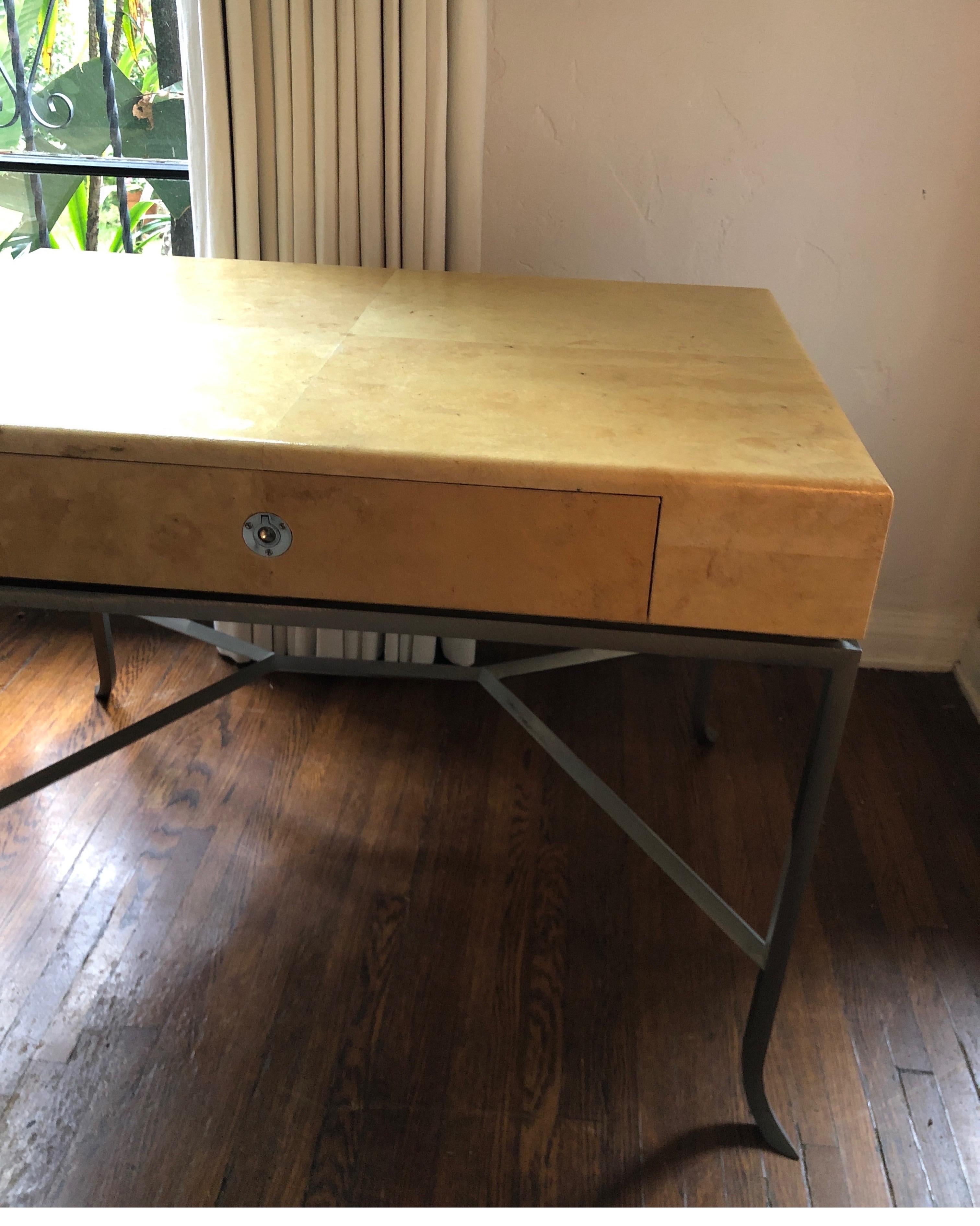 Karl Springer Style Art Deco Parchment Side Table In Good Condition For Sale In Los Angeles, CA