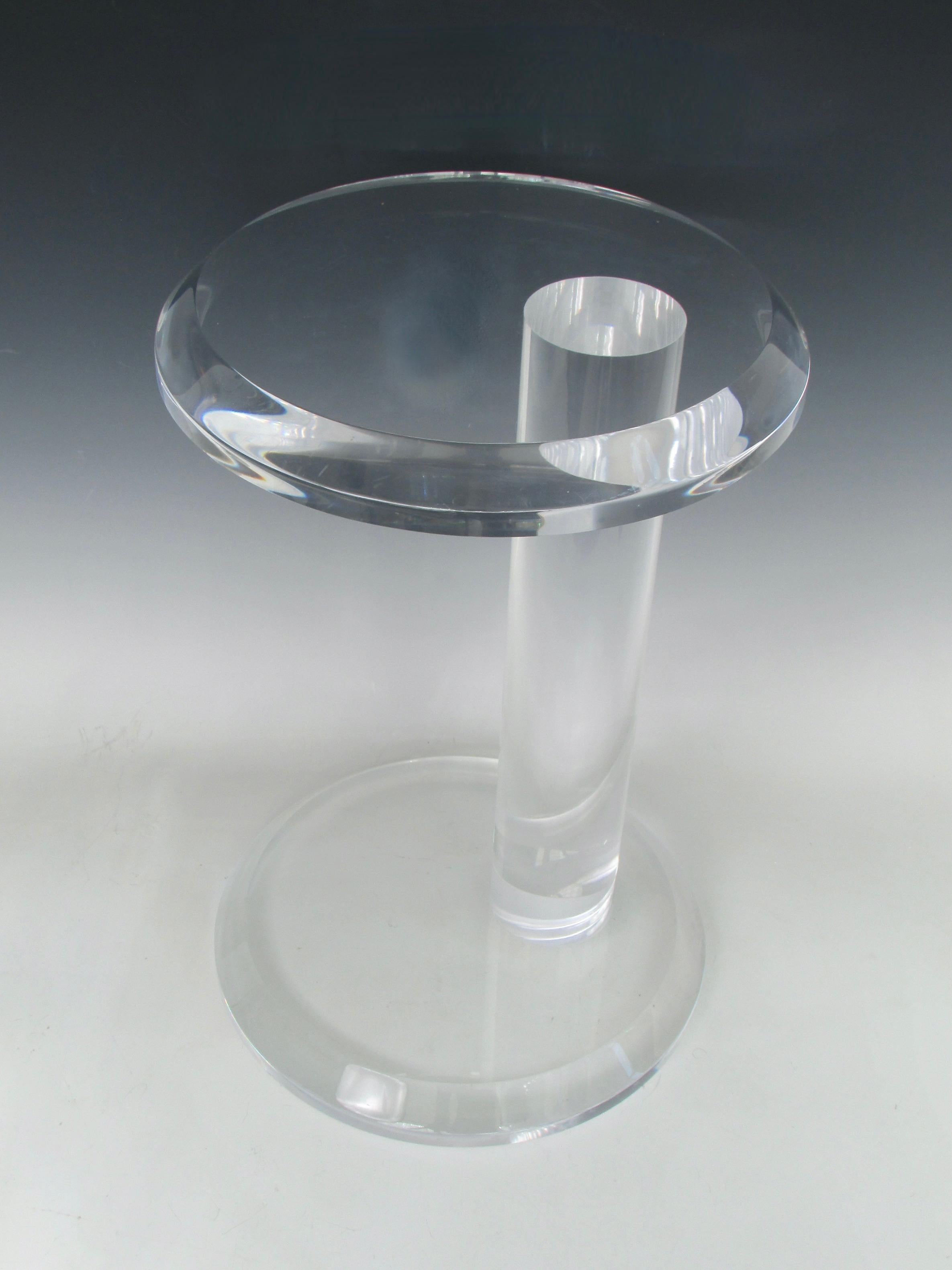 `Karl Springer Style Asymmetric Lucite Side Table In Good Condition For Sale In Ferndale, MI