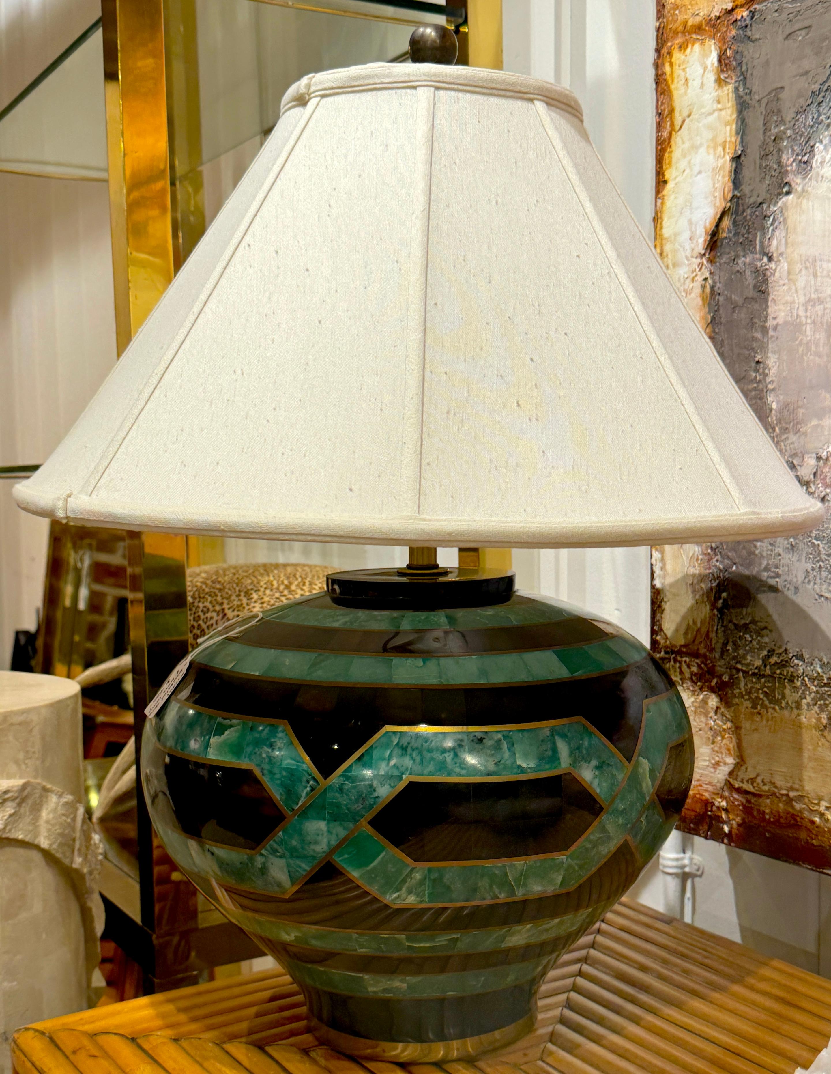 Modern Karl Springer Style Coromandel, Malachite Lacquer & Brass Inlaid Table Lamp For Sale