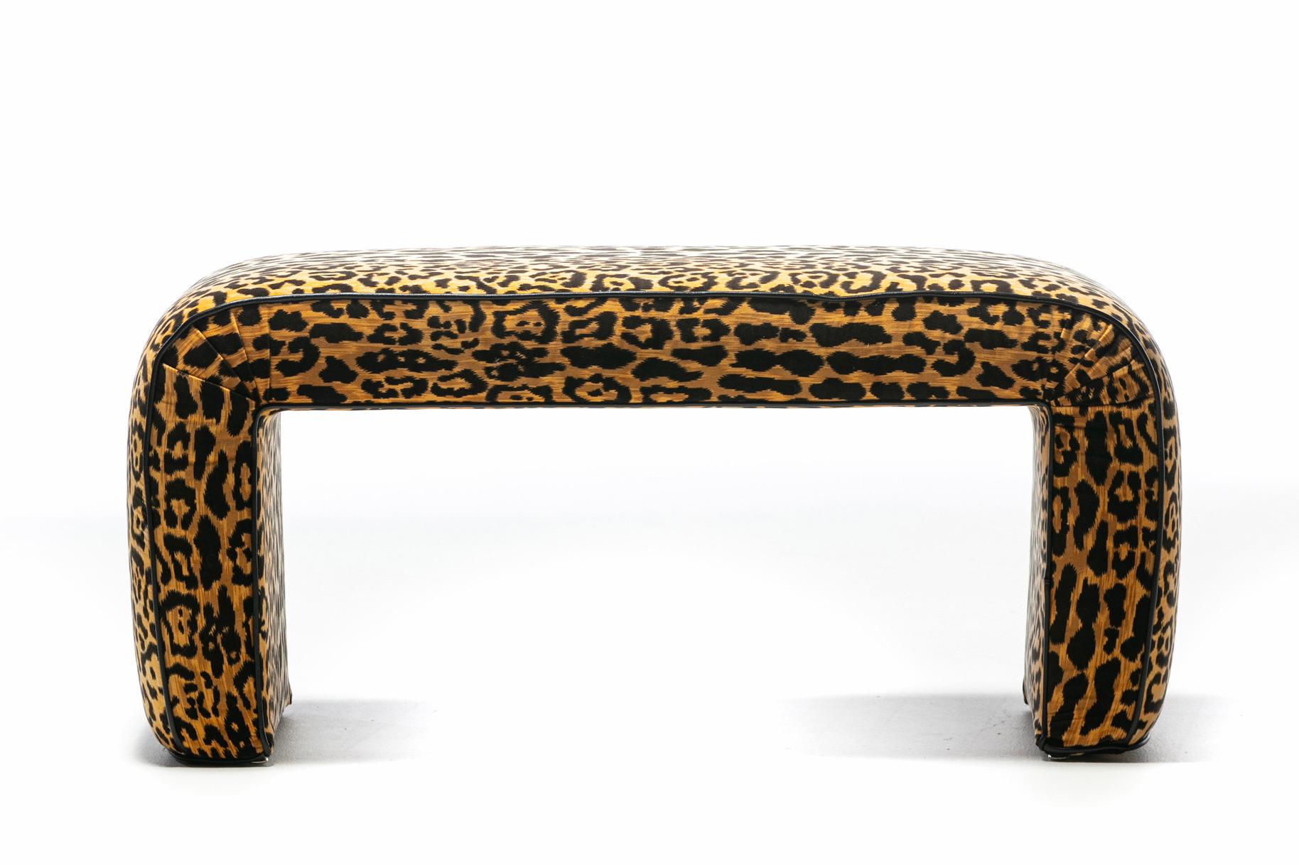 Karl Springer Style Large Waterfall Bench in Leopard Velvet & Black Leather (Moderne) im Angebot