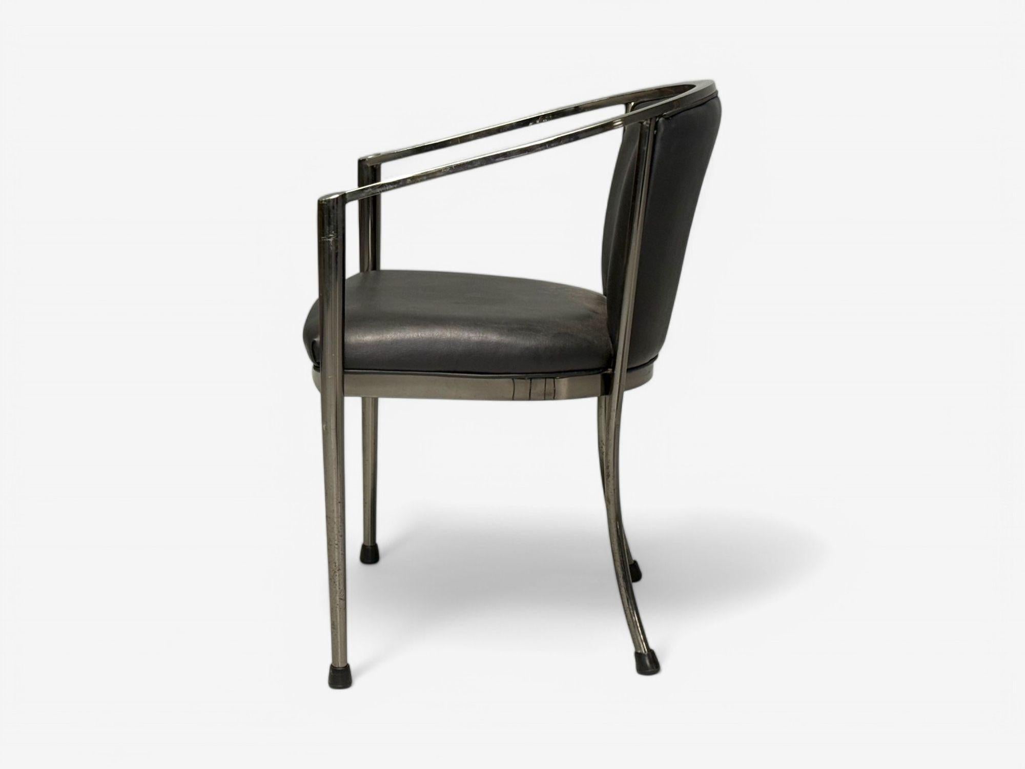 Karl Springer, stile moderno di metà secolo, canna di fucile, pelle, poltrone, 20° secolo. In condizioni buone in vendita a Manhasset, NY