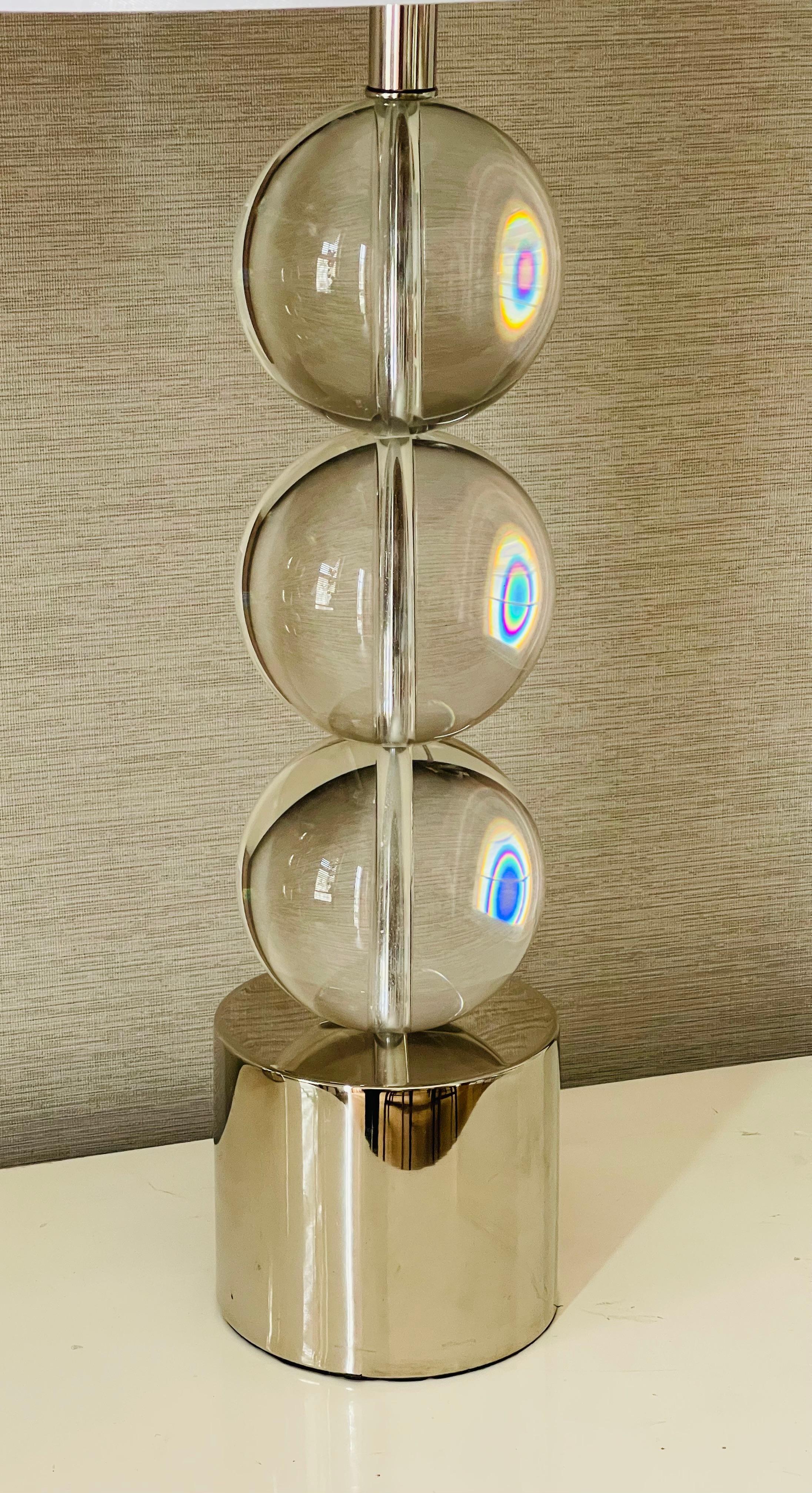 Américain Paire de lampes à globes en verre de style Karl Springer en vente