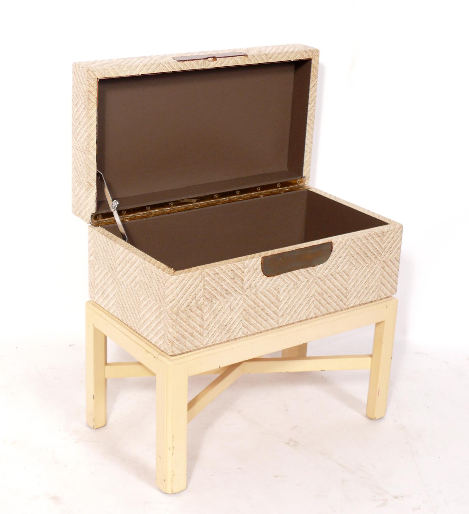Mid-Century Modern Karl Springer Style Raffia Box on Stand End Table or Night Stand For Sale