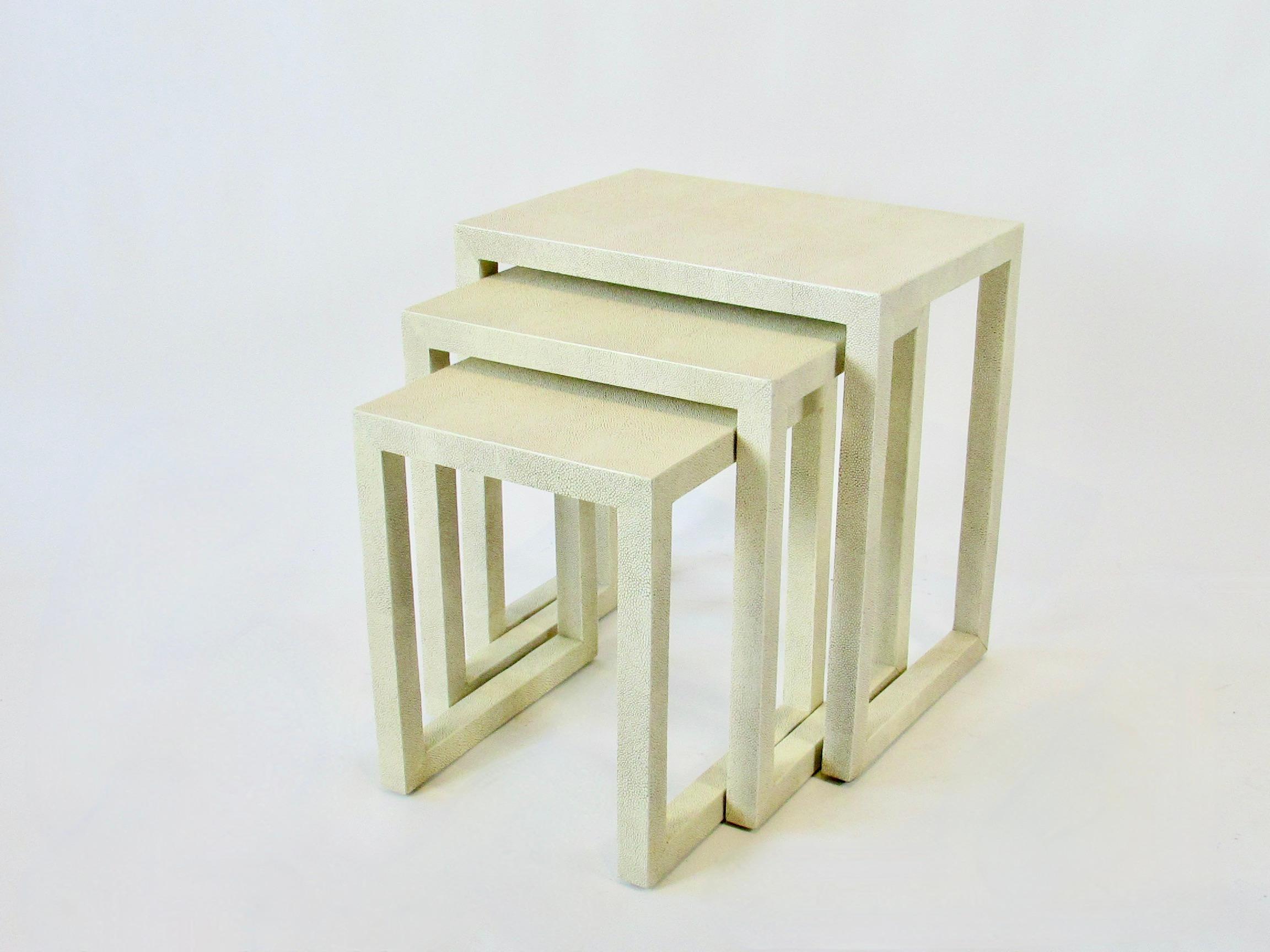 Karl Springer-Stil Chagrin-Tisch-Nest (20. Jahrhundert)