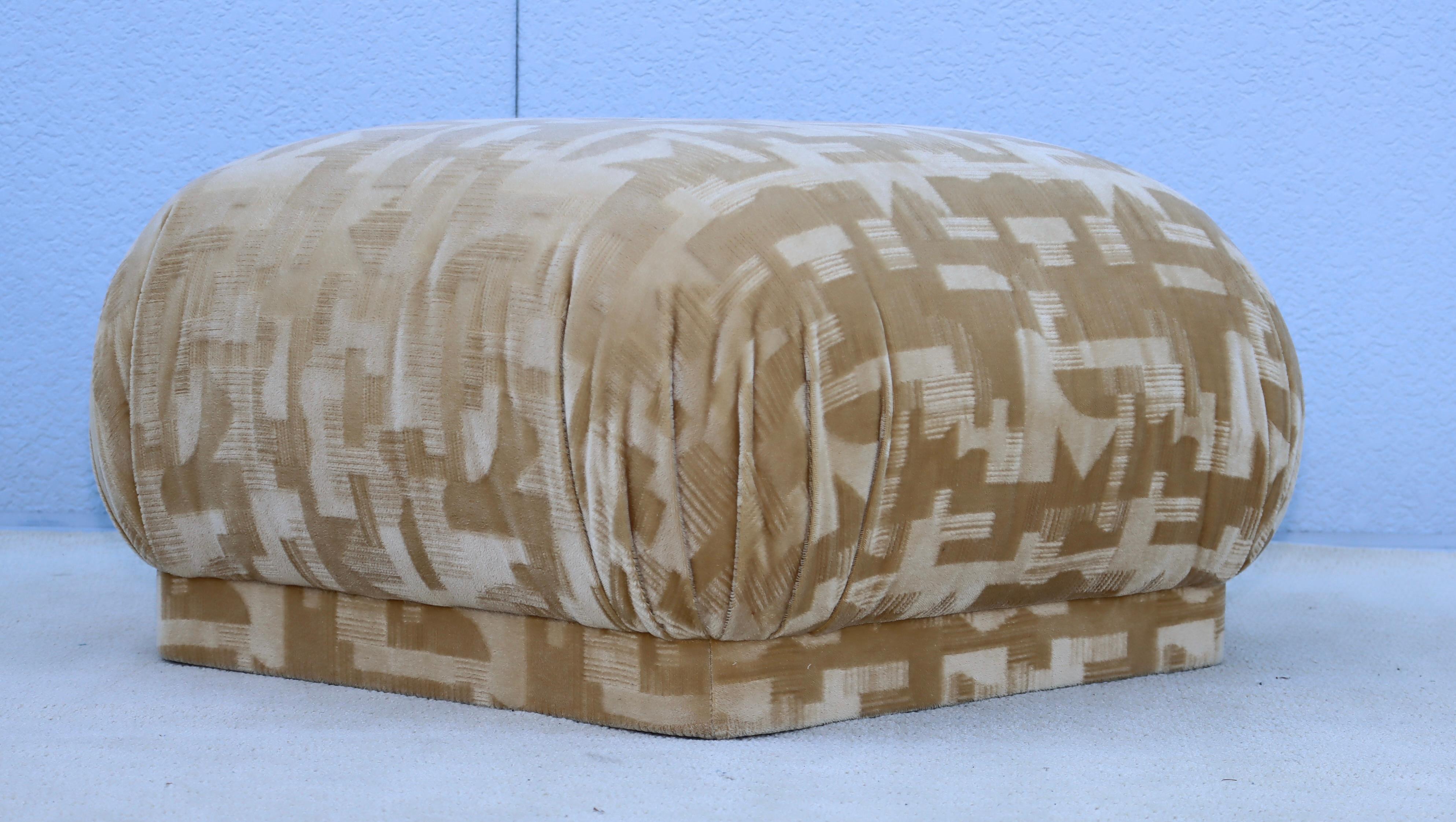 Karl Springer Style Souffle Ottoman In Mohair Fabric 1980's Design 7