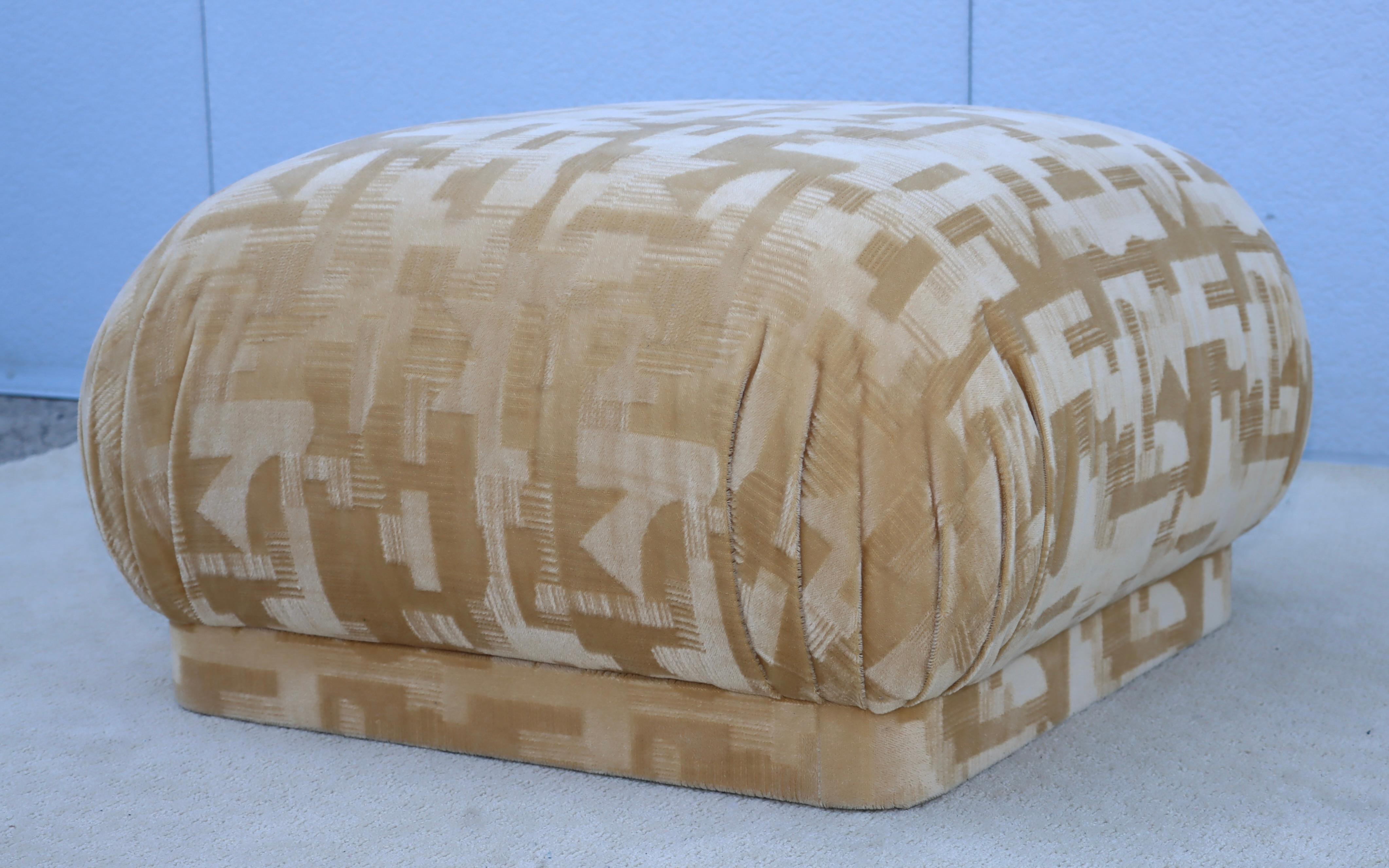 Karl Springer Style Souffle Ottoman In Mohair Fabric 1980's Design 1