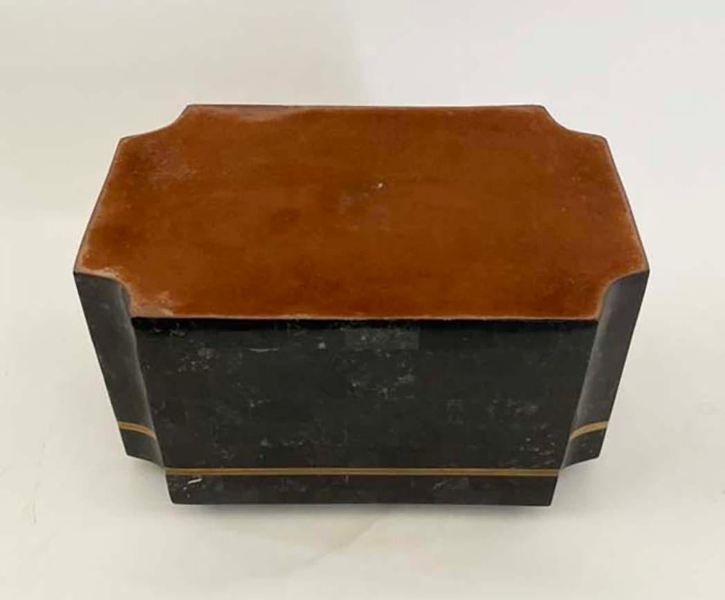 Caja de piedra teselada Karl Springer con interior de piel de zapa en venta 2