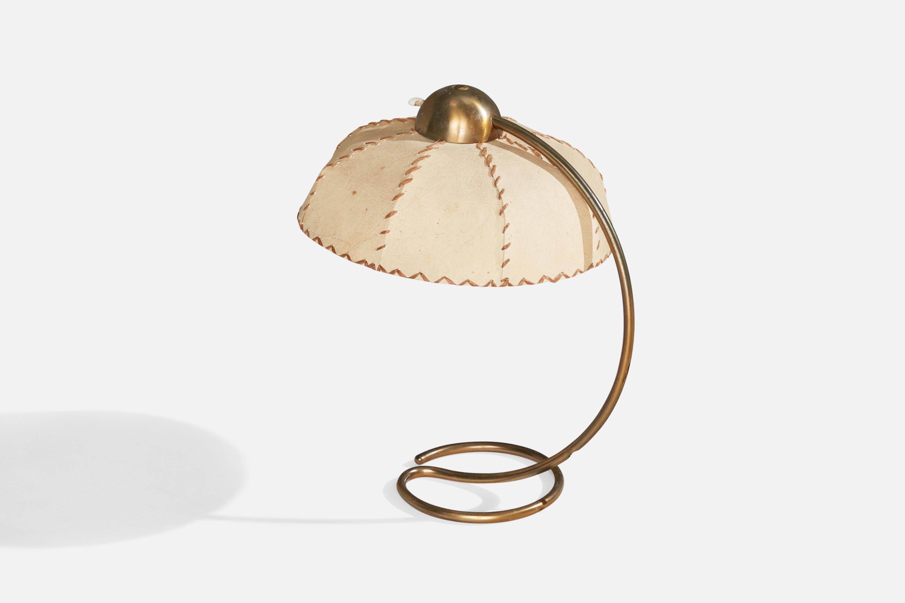 Karl Trabert, Diffuna Table Lamp, Brass, Parchment Paper, Germany 1930 In Good Condition For Sale In High Point, NC
