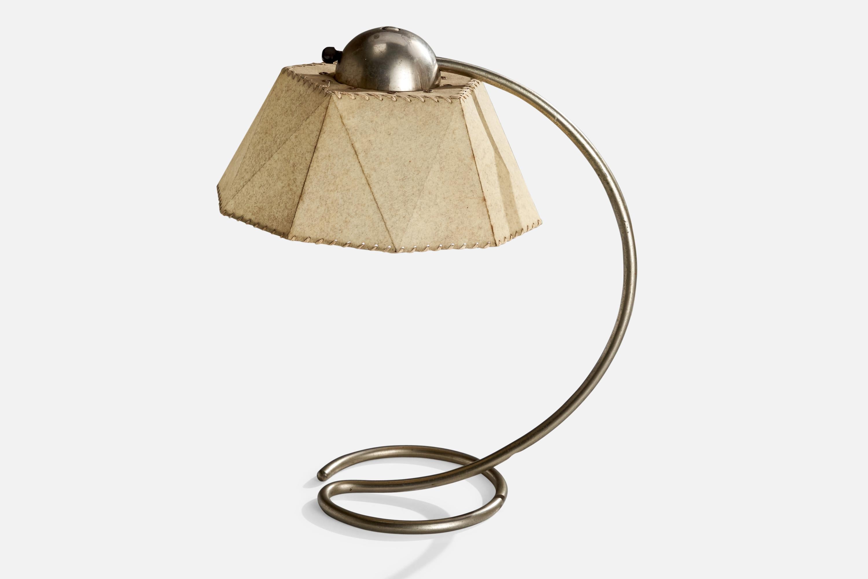 Karl Trabert, Diffuna Table Lamp, Nickel, Parchment Paper, Germany 1930s In Good Condition For Sale In High Point, NC