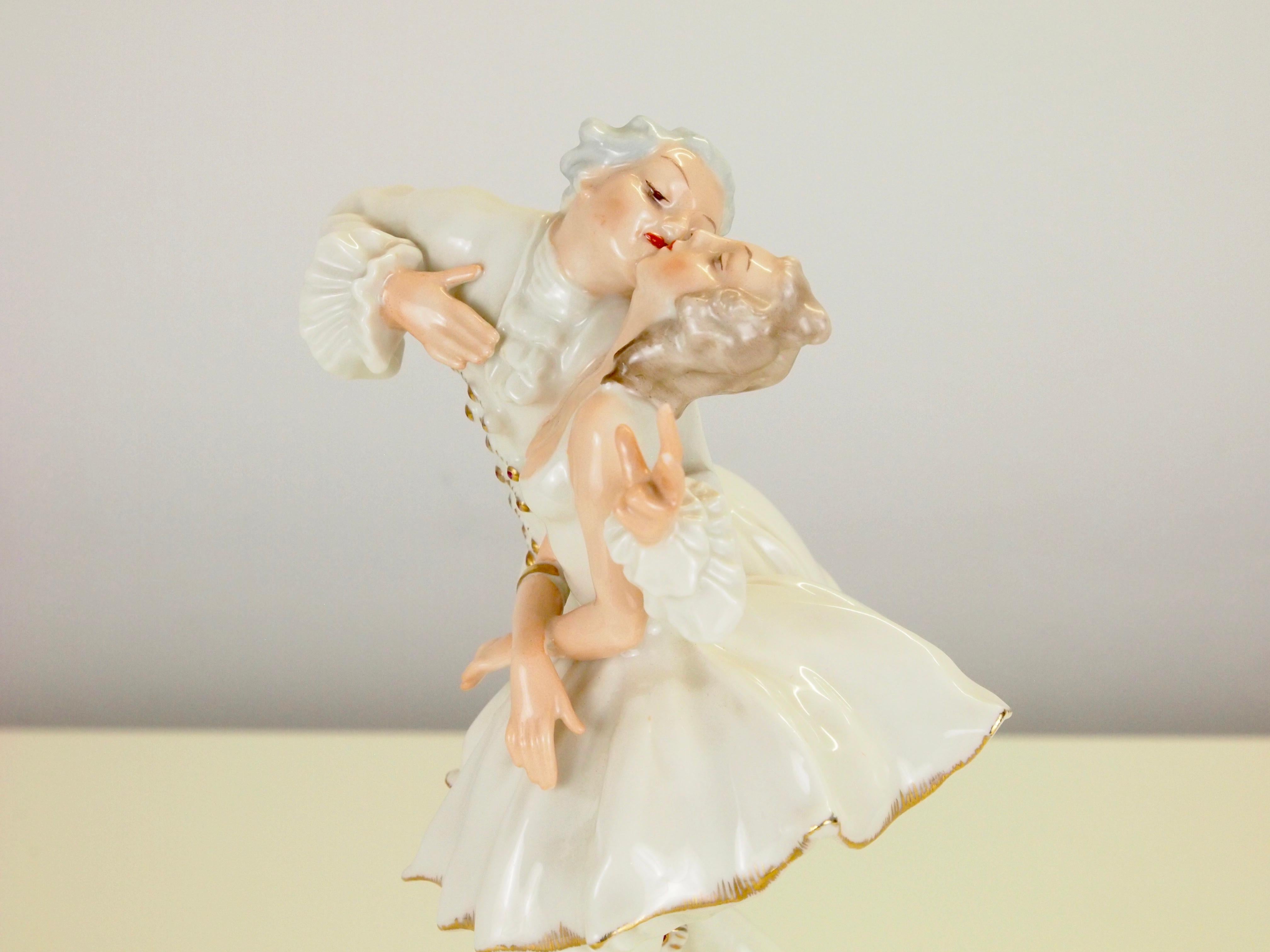 Karl Tutter for Hutschenreuther Selb Kunstabteiling Romantic Figurine For Sale 1