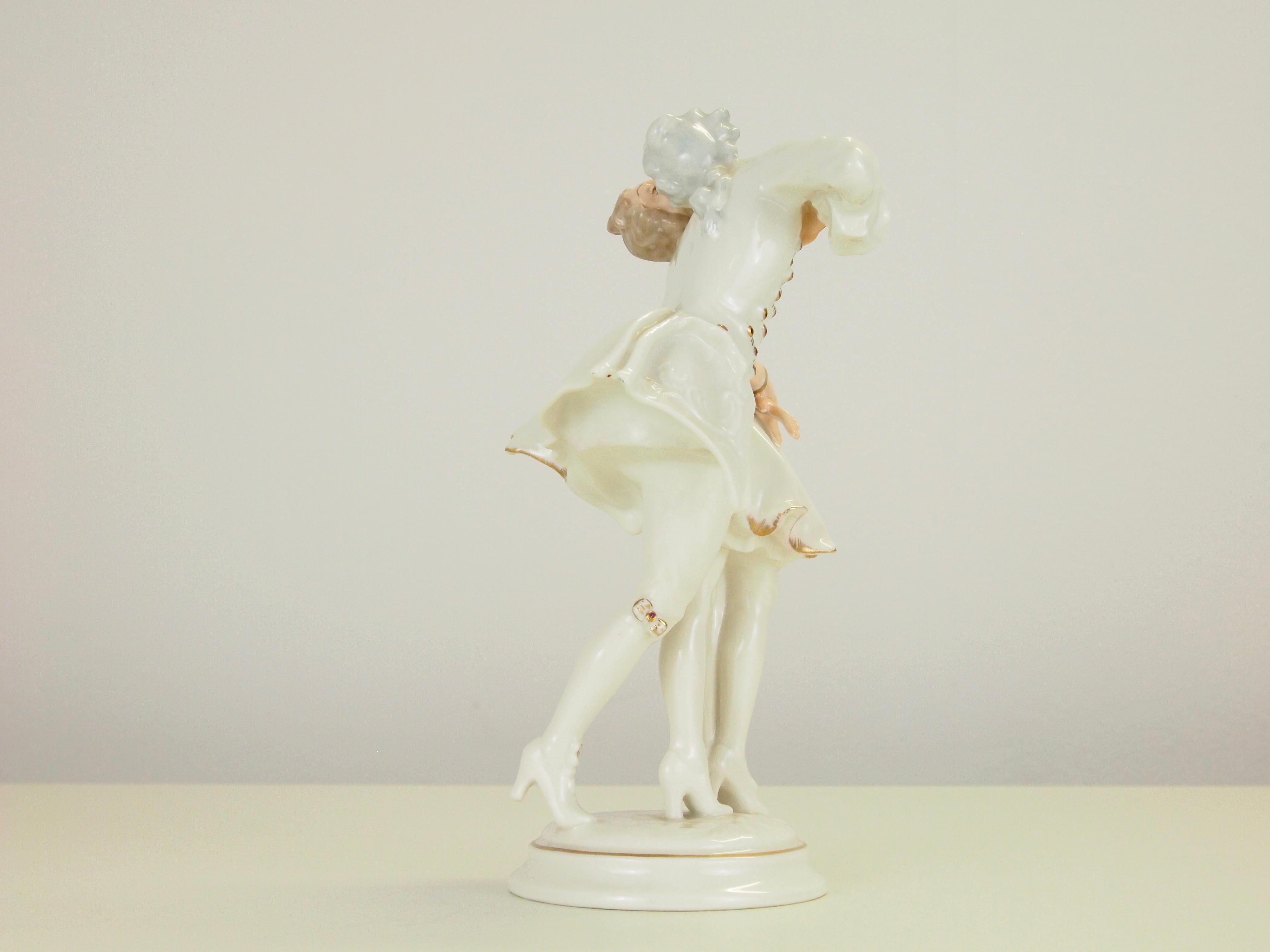 German Karl Tutter for Hutschenreuther Selb Kunstabteiling Romantic Figurine For Sale