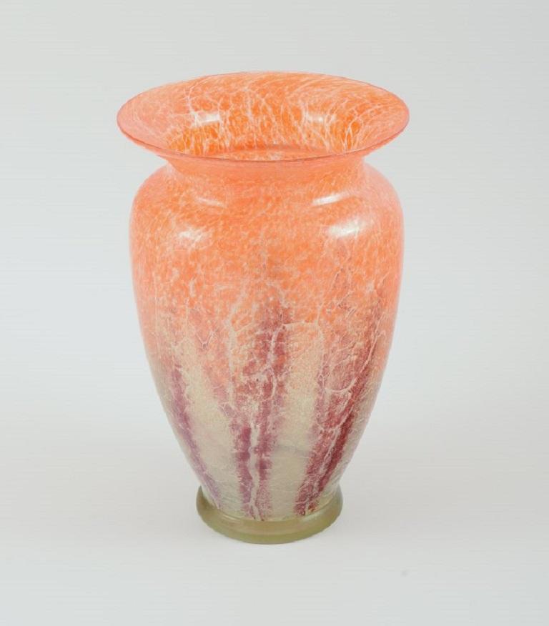 Karl Wiedmann per WMF. Grande vaso in vetro artistico, Germania. 1930s.
Misure: H. H. 27,0 x P. 17,0
In ottime condizioni.