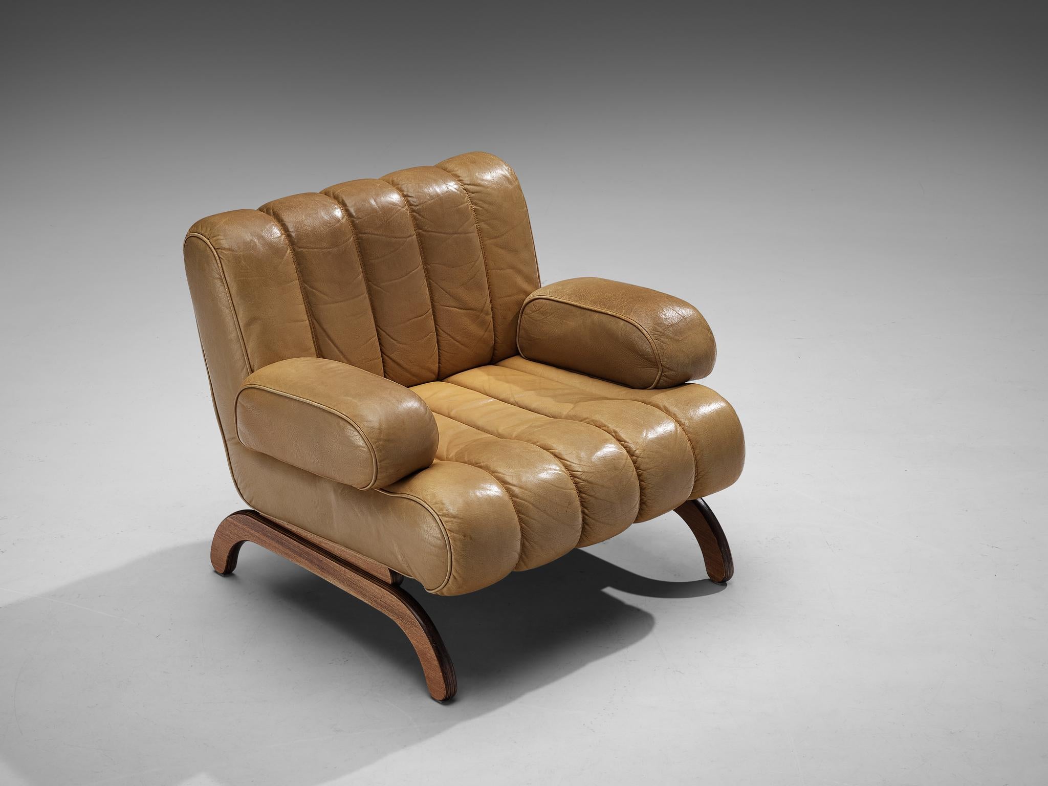 Mid-20th Century Karl Wittman Set of ‘Independence’ Lounge Chairs and Coffee Table in Leather