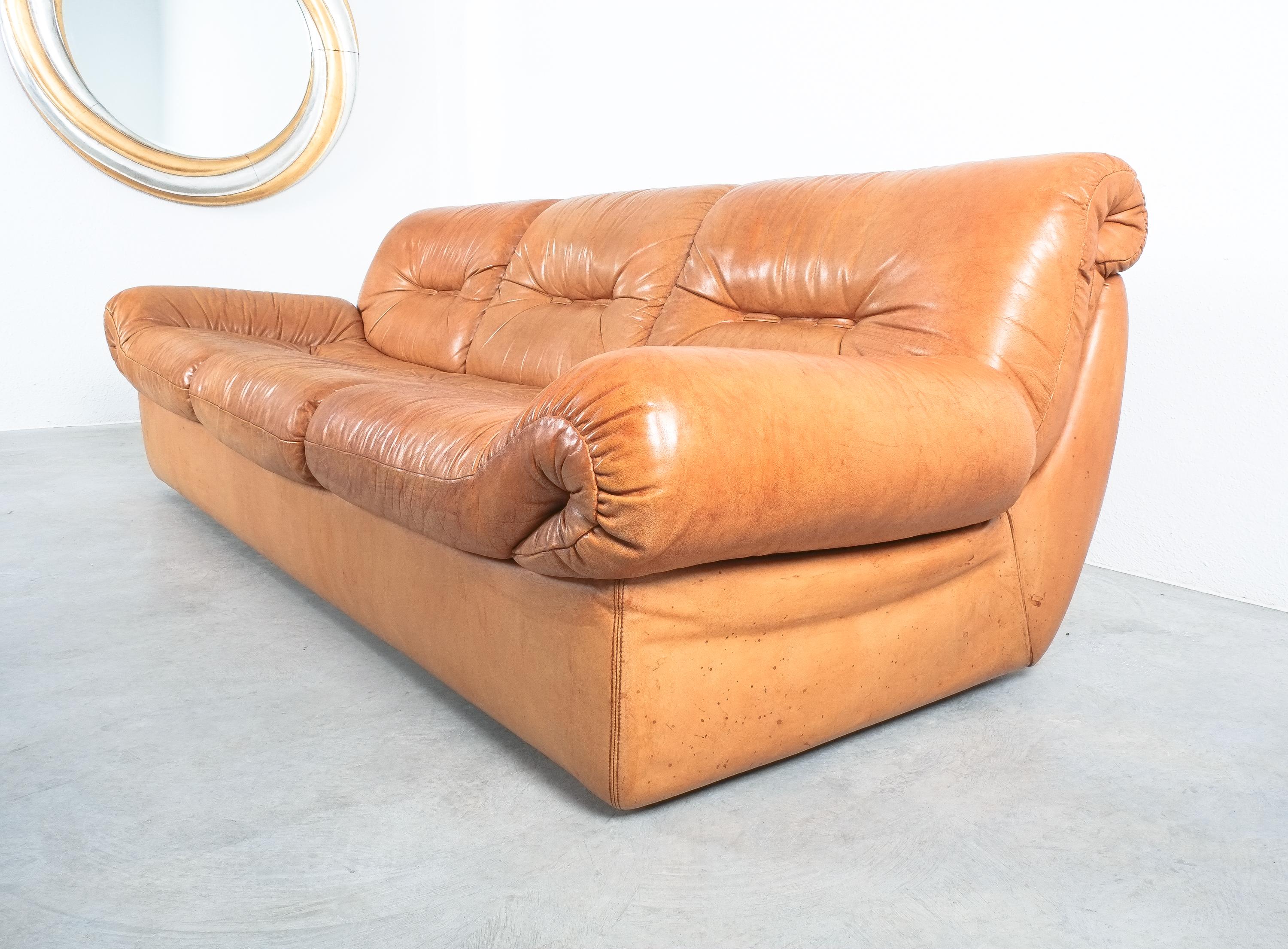 Karl Wittmann Chairman Sofa aus cognacfarbenem braunem Leder von Bruno Egger, Österreich 1971 im Zustand „Gut“ im Angebot in Vienna, AT