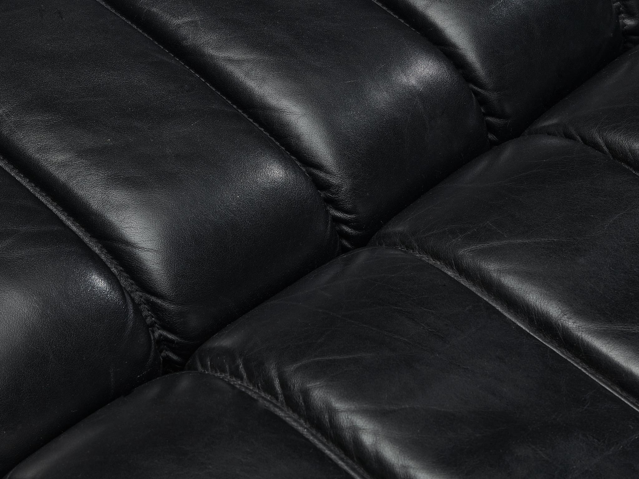 Karl Wittmann „Independence“ Sofa oder Tagesbett aus Metall und schwarzem Leder 1