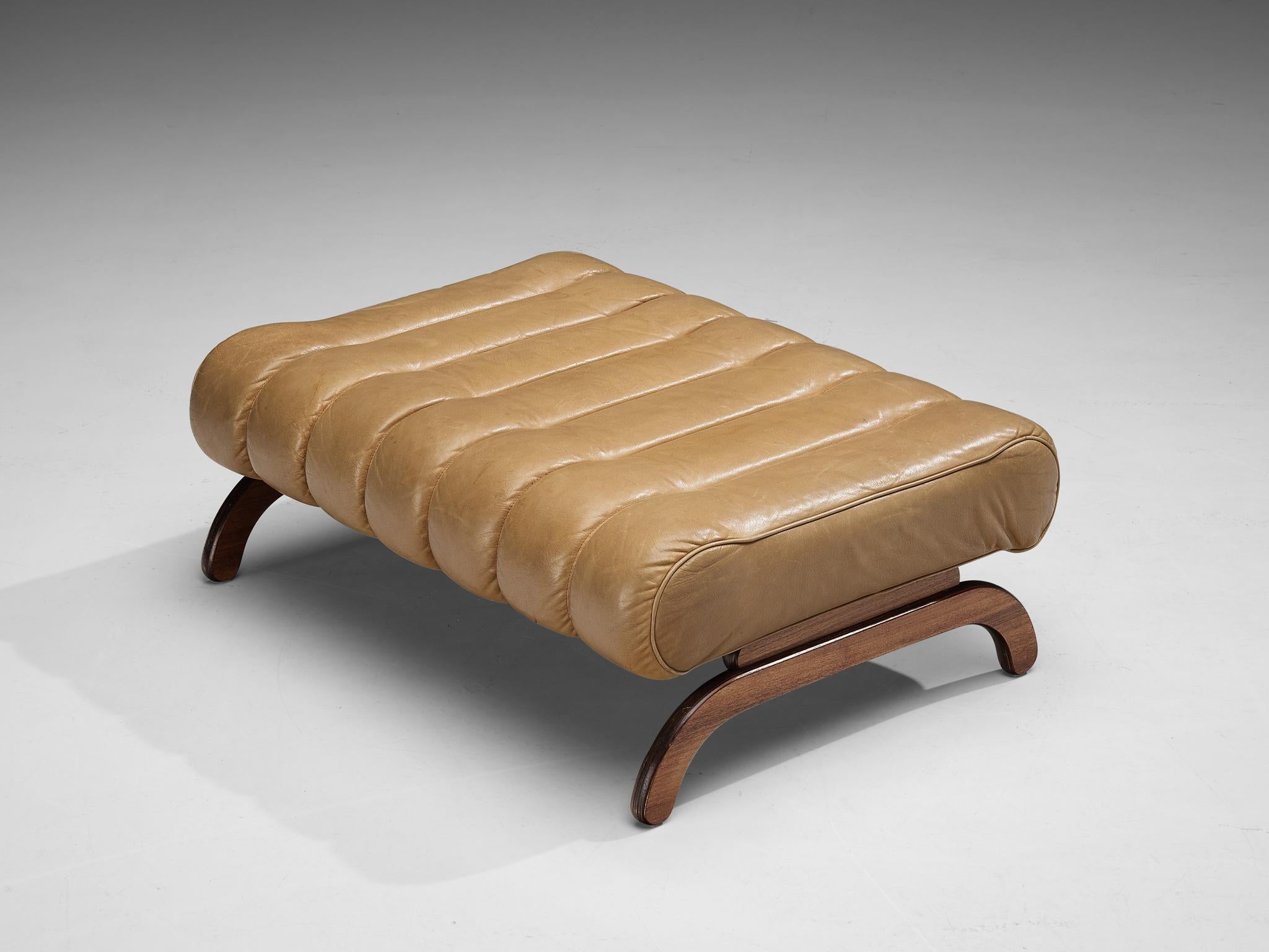 Karl Wittmann Pair of ‘Independence’ Benches in Camel Leather 1