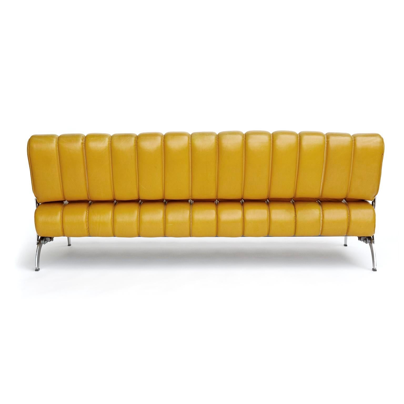 Karl Wittmann Sofa Daybed Independence:: patiniertes gelbes Leder:: Österreich:: 1970er Jahre 1