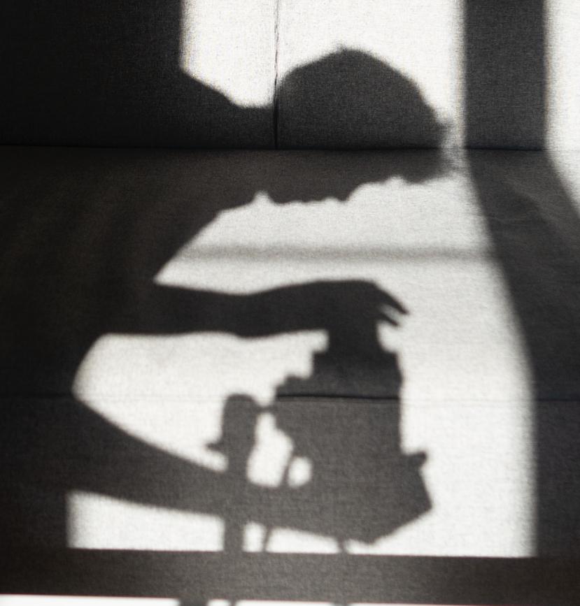 Autoritratto al canapè II - Photograph di Karla Hiraldo Voleau 