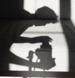 Autoportrait au canapé II