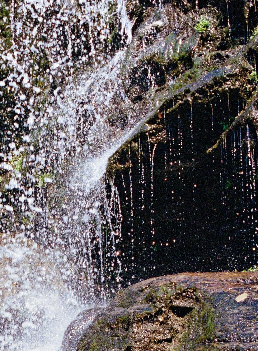 Absturz – Photograph von Karla Hiraldo Voleau 