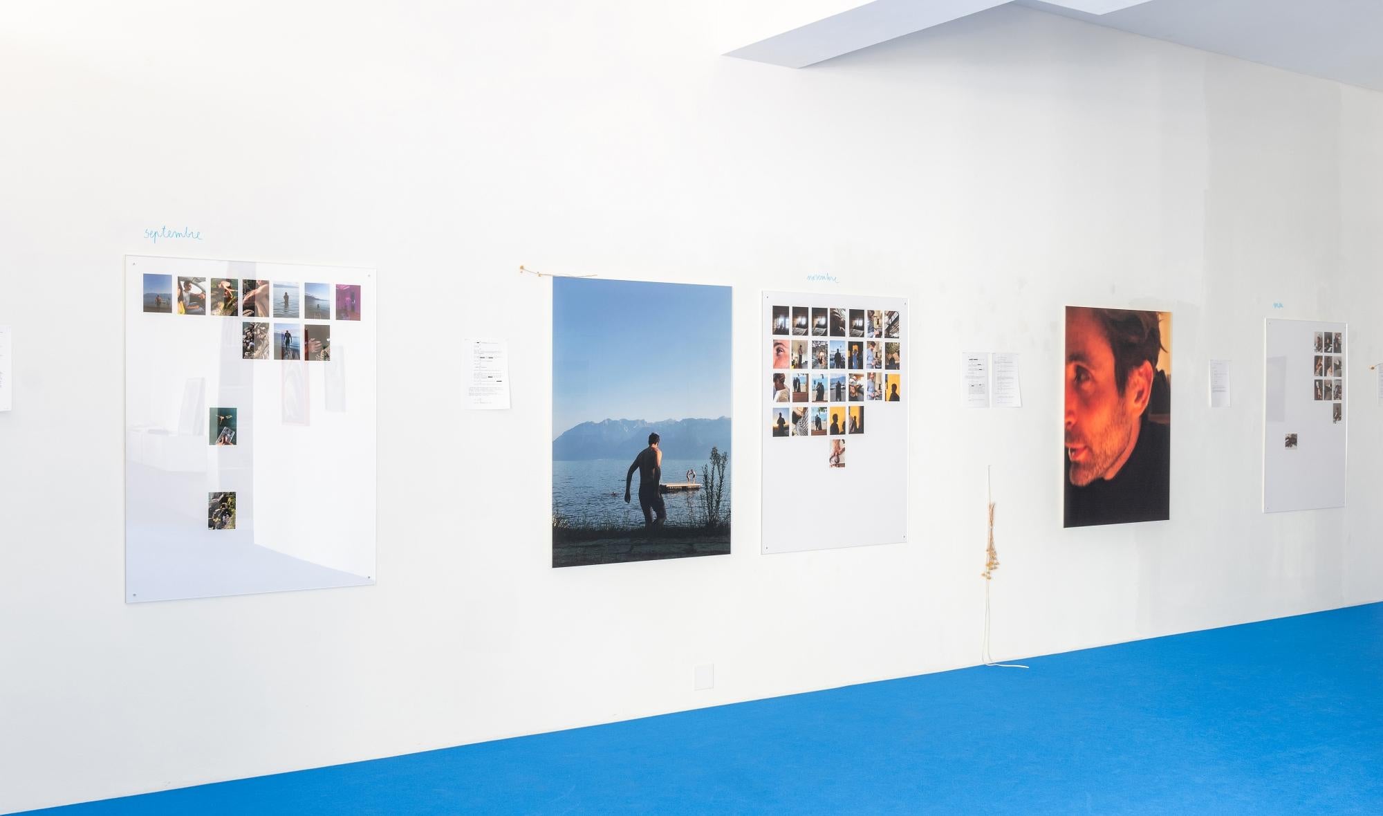 Dicembre - Photograph Contemporaneo di Karla Hiraldo Voleau 