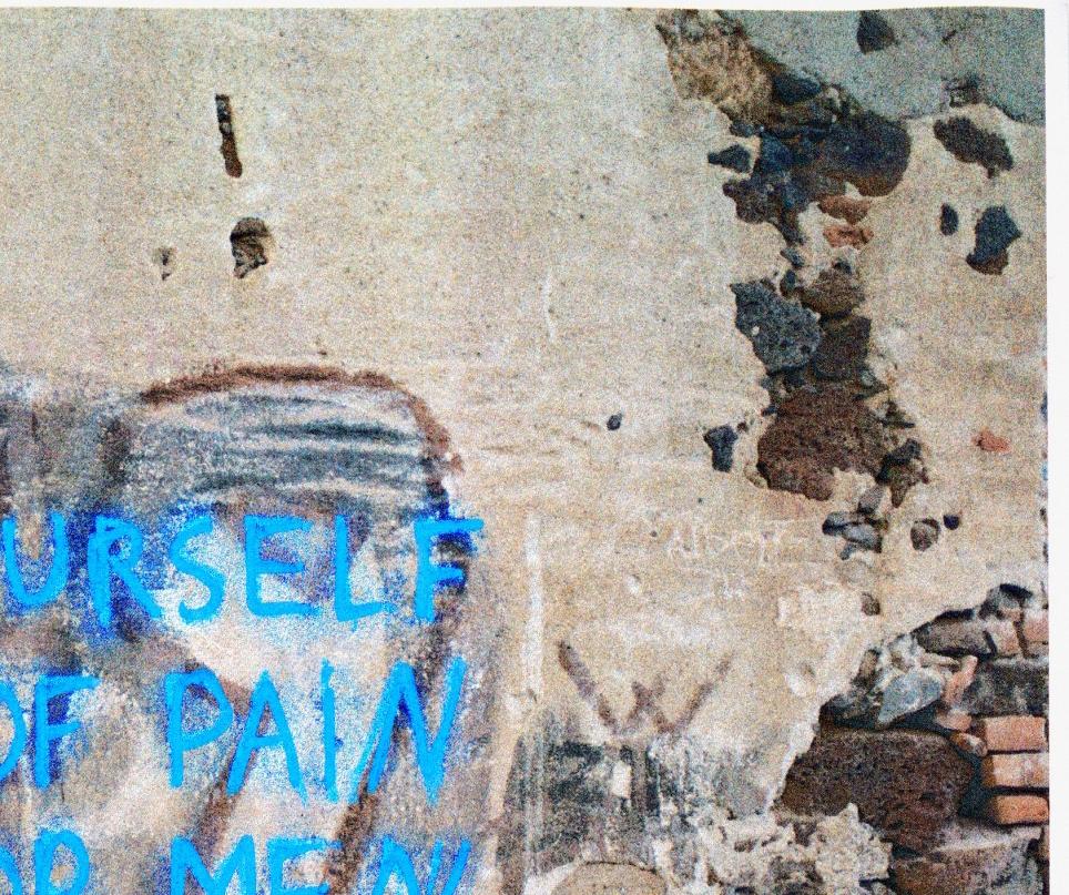 Karla HIRALDO VOLEAU (*1992, franco-dominicaine)
Se définir en dehors de la douleur ou des hommes, 2024
Jet d'encre sur Hahnemuhle Photo Rag Mat
Cadre : profilé d'aluminium sur mesure. Monté sur aluminium. Pas de verre.
44 x 60 cm (17 3/8 x 23 5/8