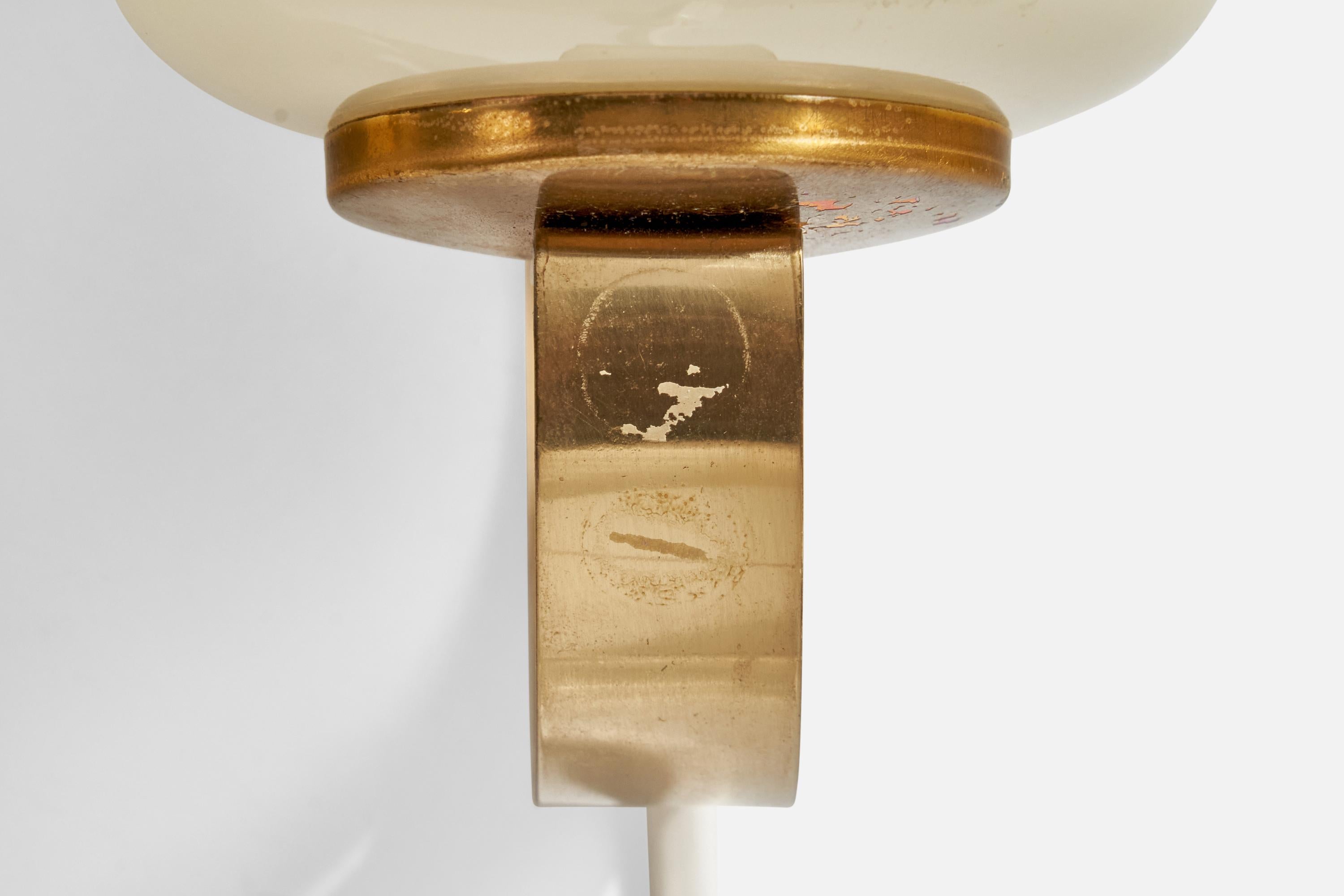 Karlskrona Lampfabrik, Wall Lights, Brass, Glass, Sweden, 1940s 5