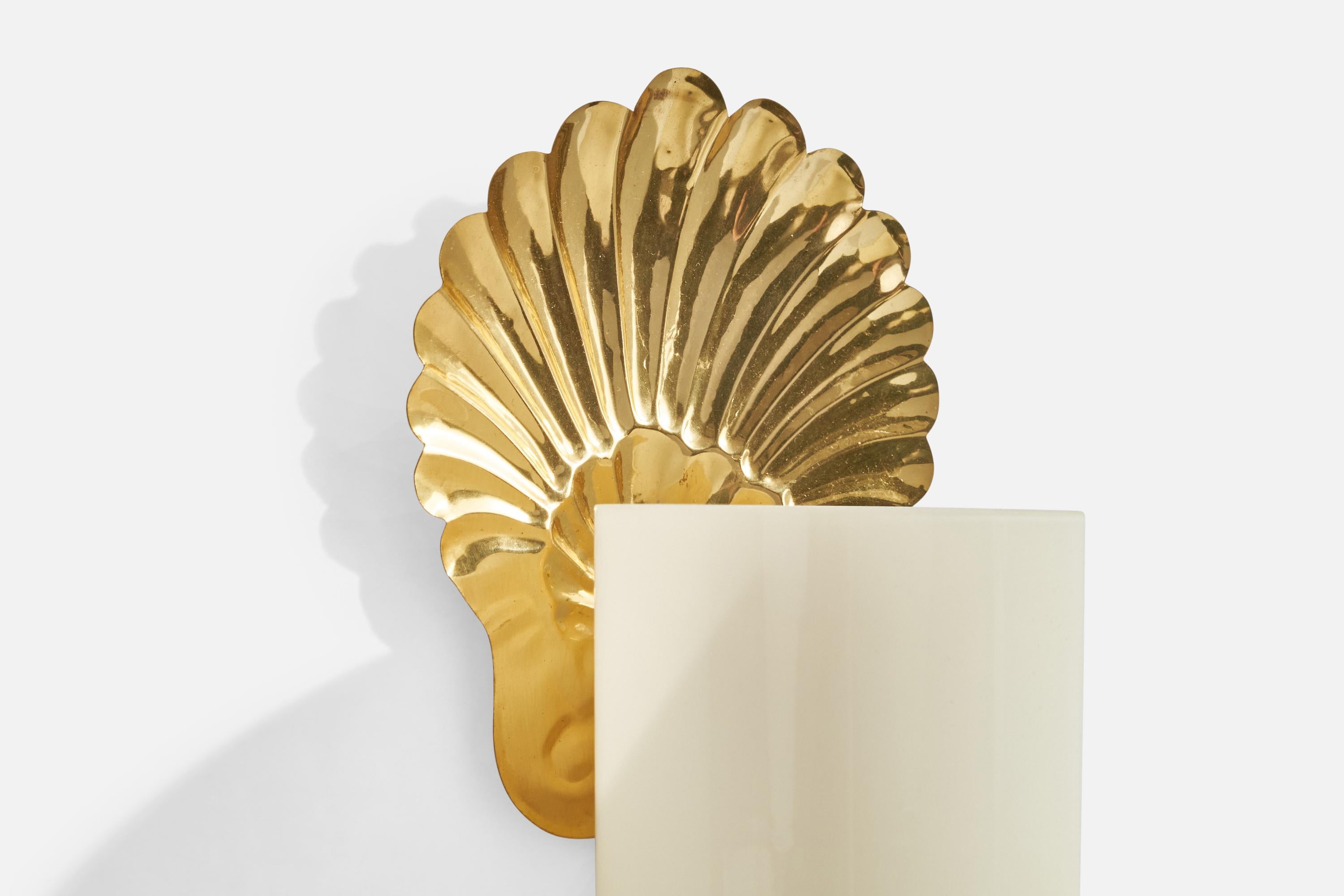 Karlskrona Lampfabrik, Wall Lights, Brass, Glass, Sweden, 1940s 2