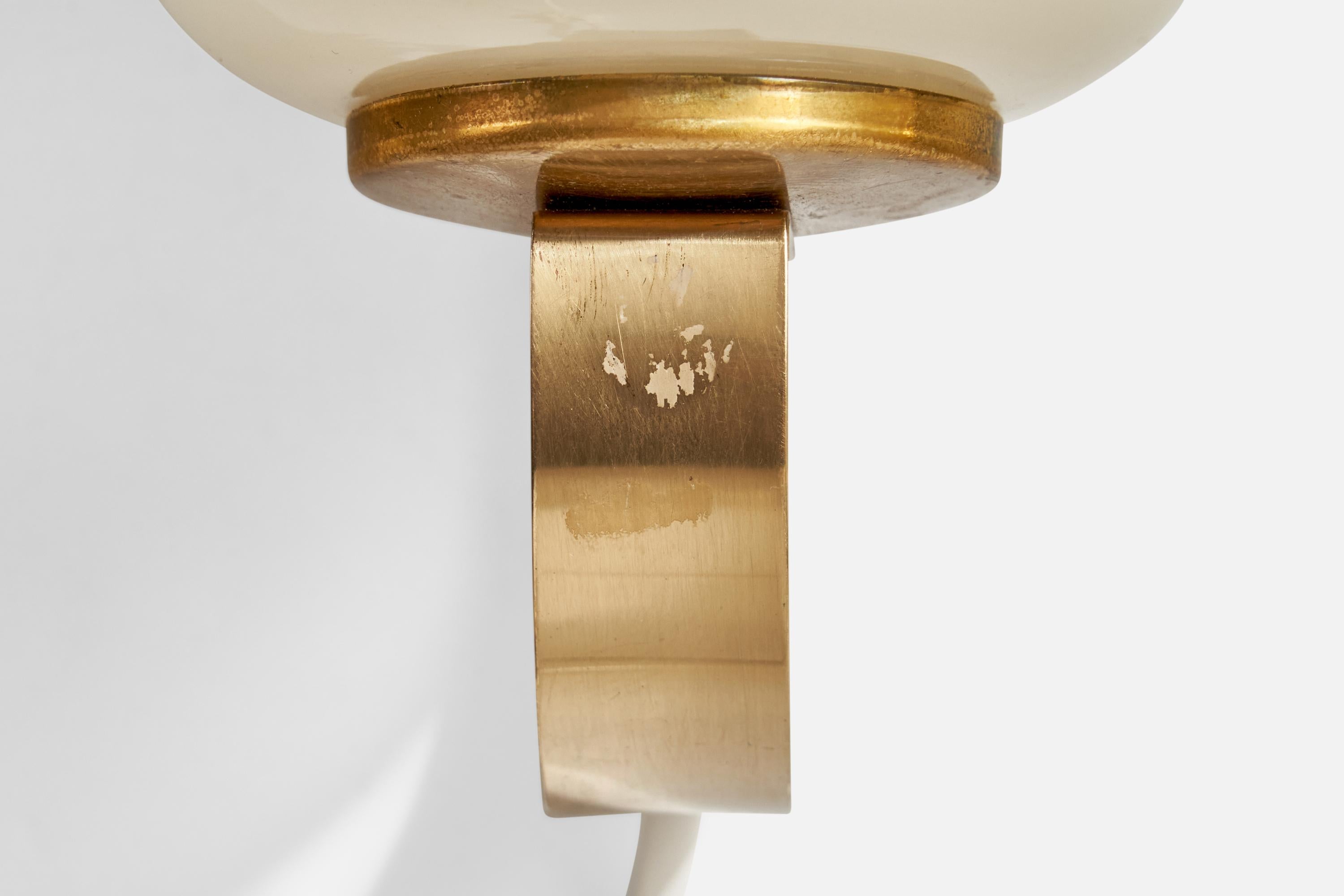 Karlskrona Lampfabrik, Wall Lights, Brass, Glass, Sweden, 1940s 4