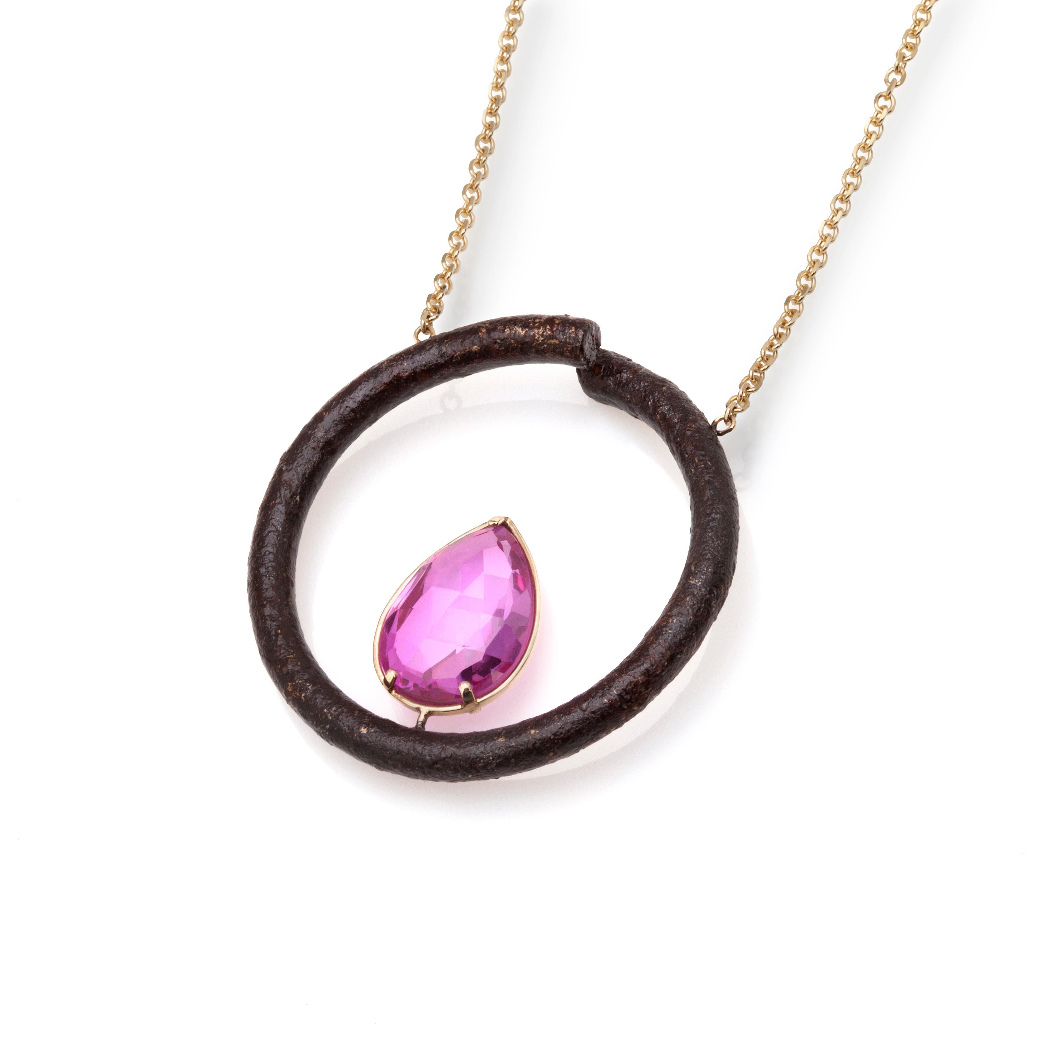 Pear Cut Karnayio Round Rusty Object Artistic Pendant in 9Kt Yellow Gold with Pink Spinel For Sale