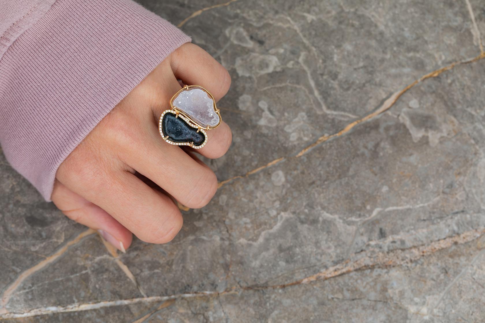 Karolin Agate Geode Rose Gold White Diamond Cocktail Ring In New Condition In Antwerp, BE