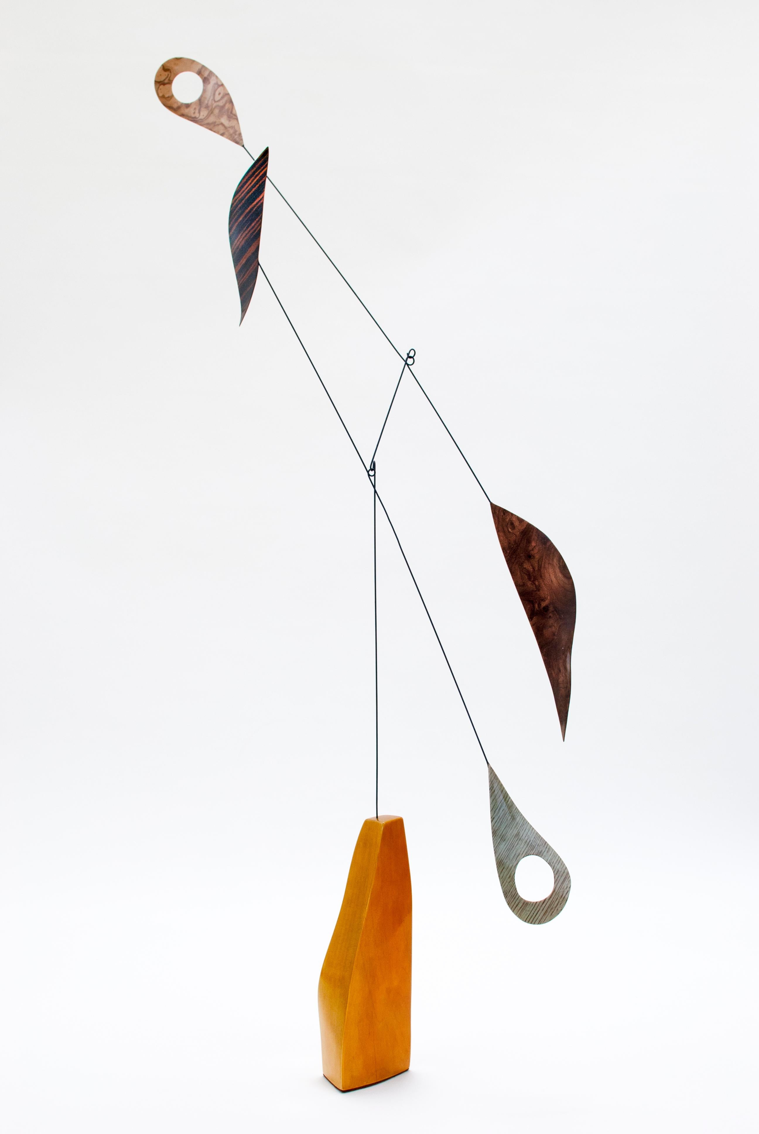 Karolina Maszkiewicz Abstract Sculpture - Cian