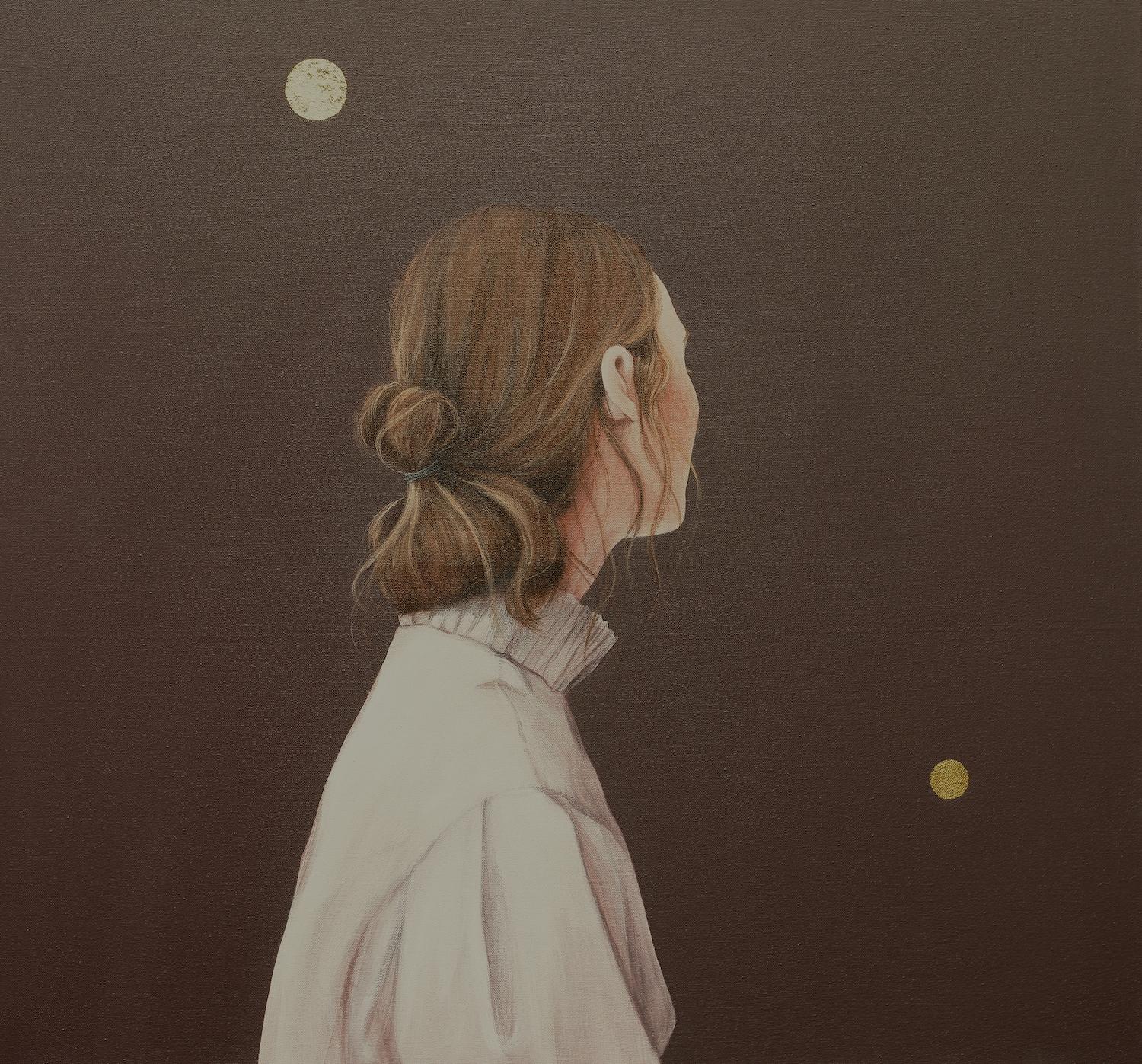 Karoline Kroiss Figurative Painting - ''Just Have a Look'' Contemporary Portrait of a Girl Surrounded by Golden Dots