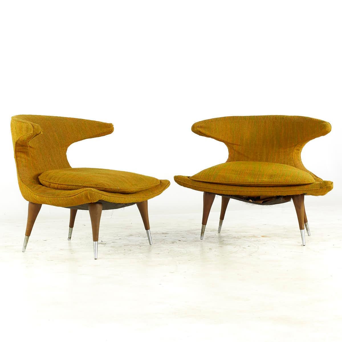 Karpen of California Mid Century Horn Chairs – Pair

Each chair measures: 34.25 wide x 27 deep x 28.25 high, with a seat height of 15 inches

All pieces of furniture can be had in what we call restored vintage condition. That means the piece is