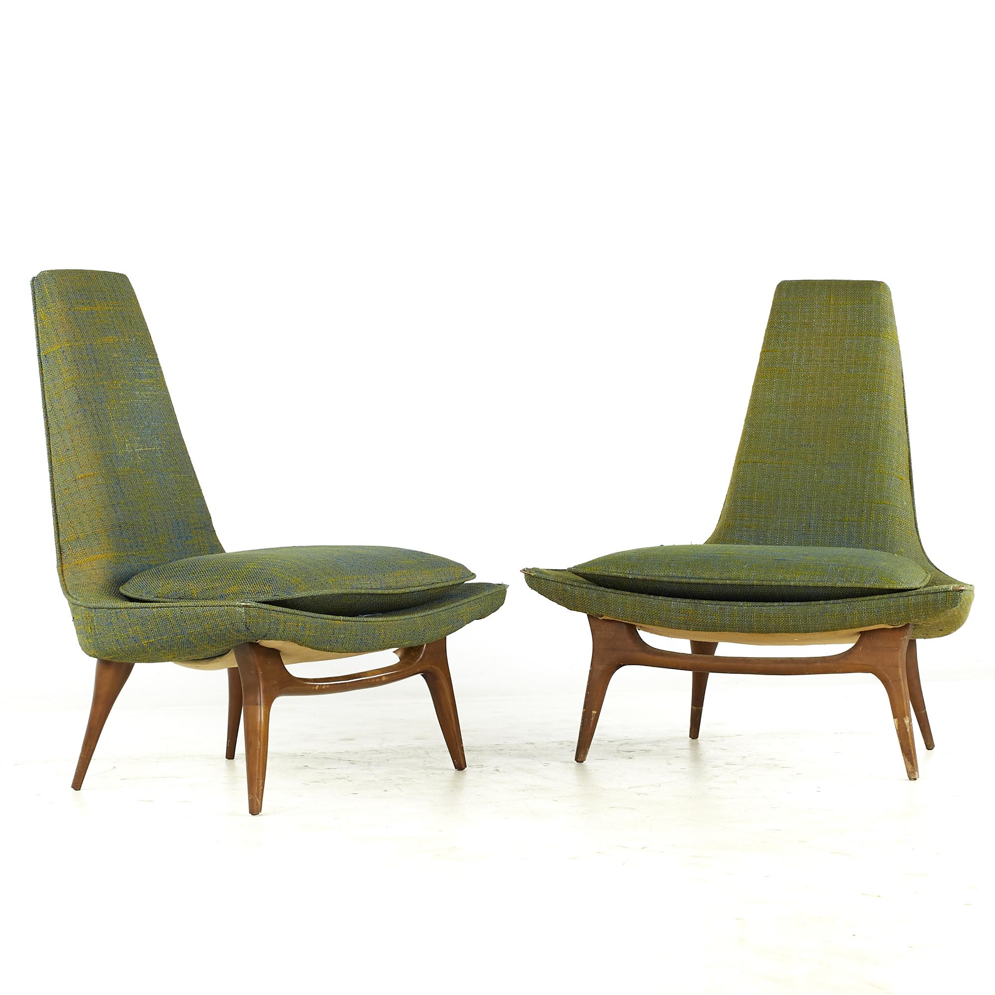Karpen of California midcentury Slipper Chair – Pair

Each chair measures: 35.5 wide x 25 deep x 39 high, with a seat height of 18 inches

All pieces of furniture can be had in what we call restored vintage condition. That means the piece is