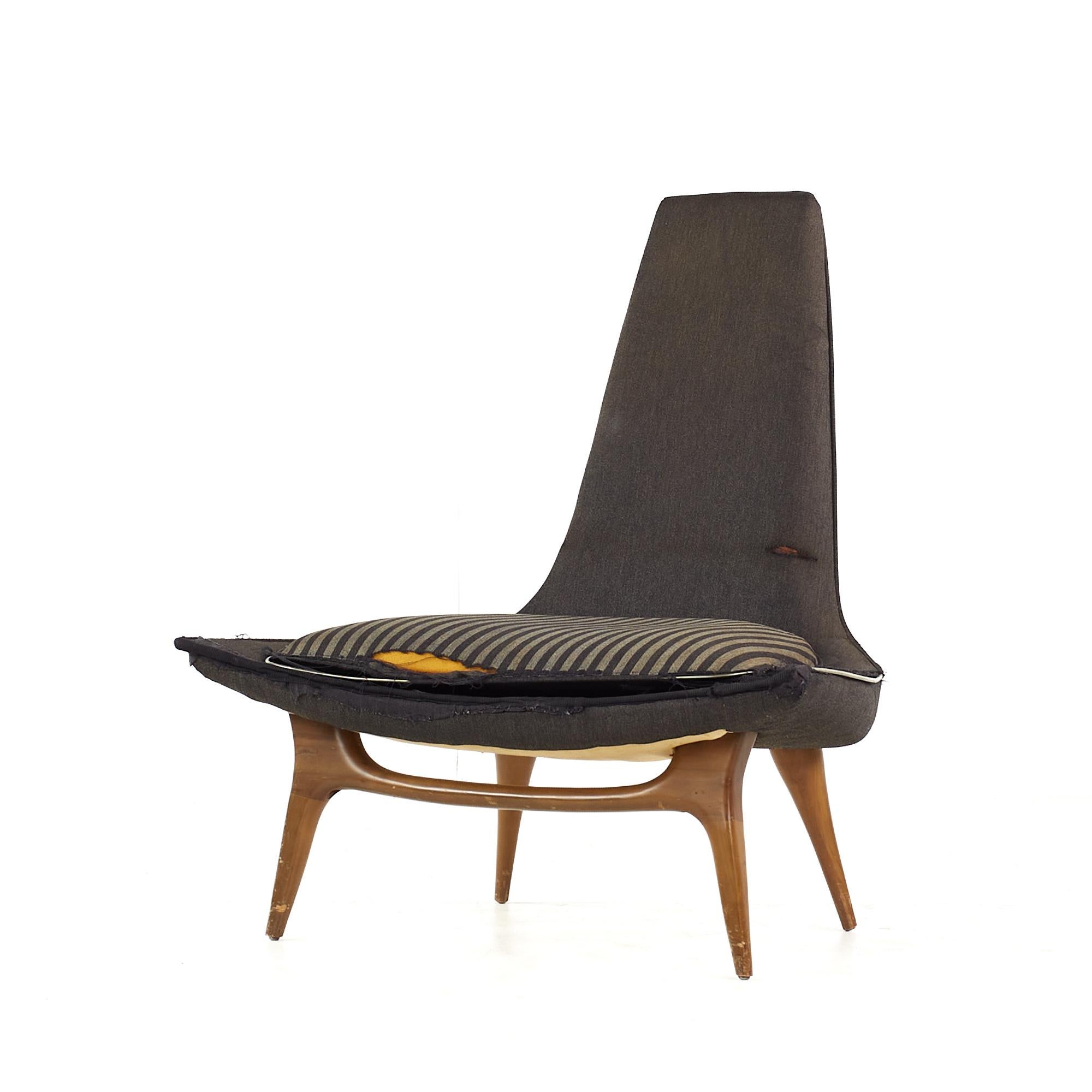 Mid-Century Modern Karpen of California Mid Century Slipper Lounge Chair For Sale
