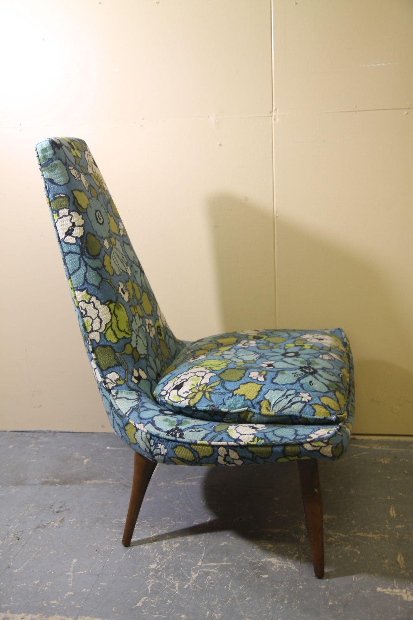 Mid-Century Modern Karpen of California Slipper Chair with original fabric For Sale