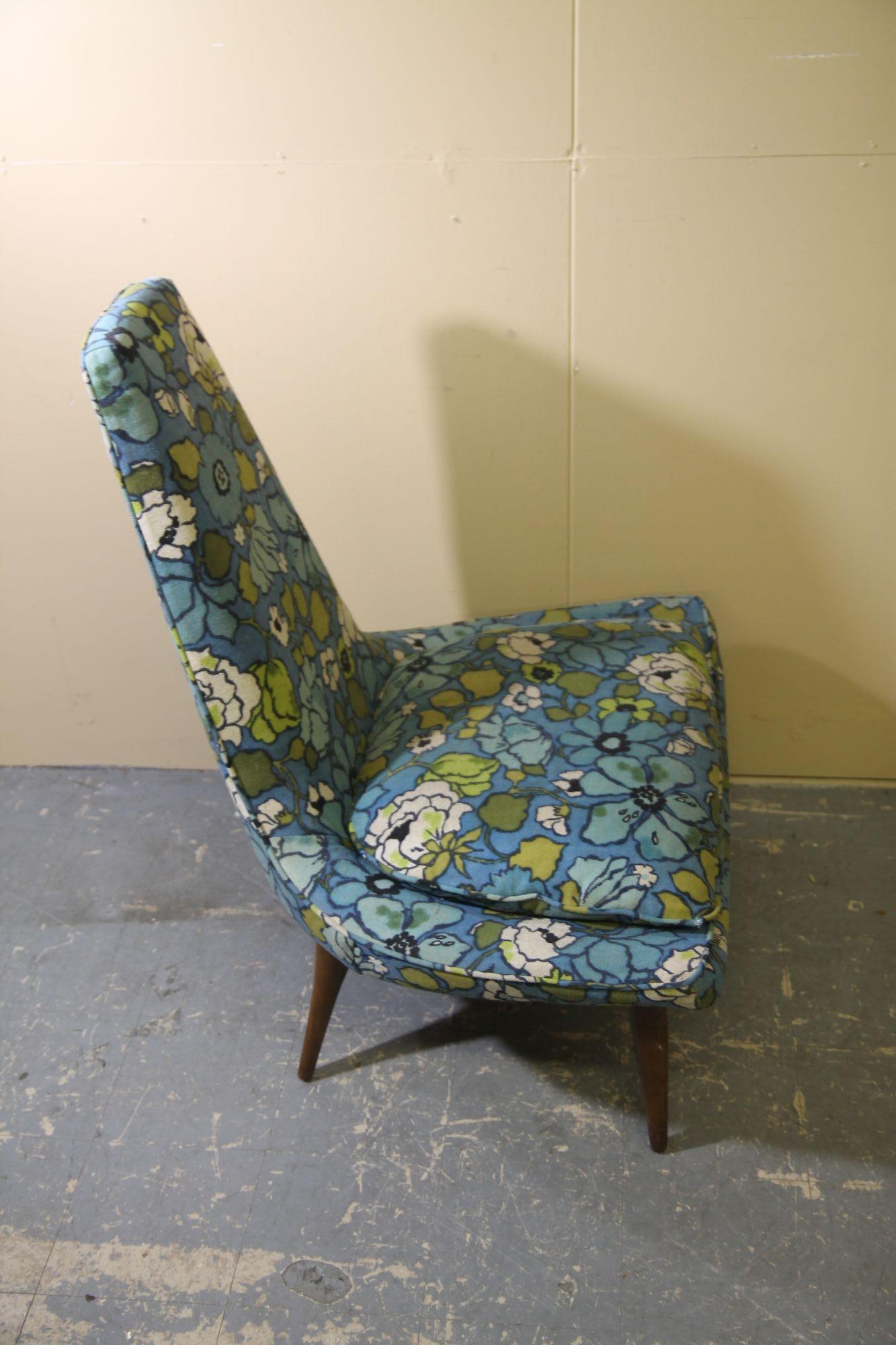 American Karpen of California Slipper Chair with original fabric For Sale