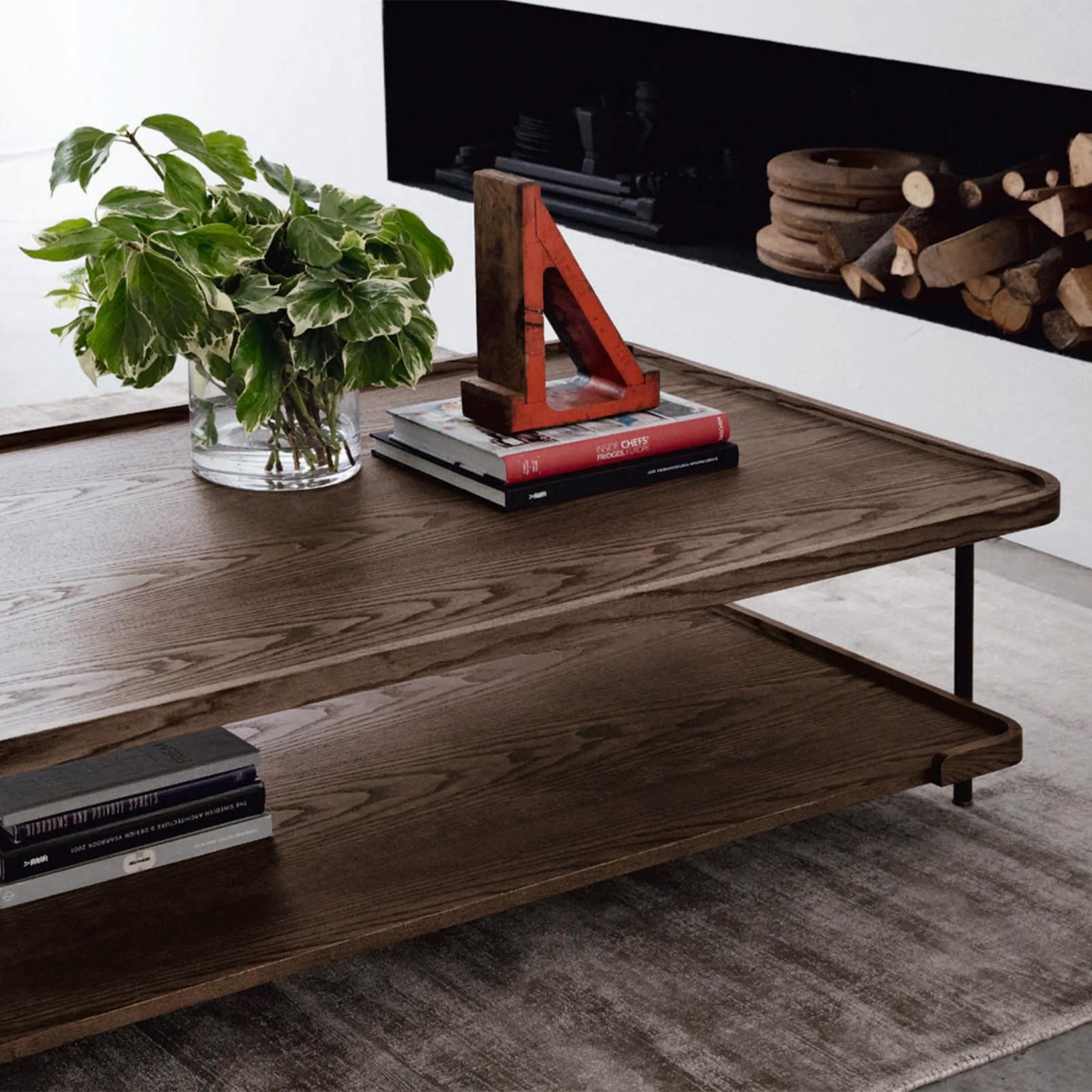 Kart Walnut Coffee Table In New Condition For Sale In Paris, FR