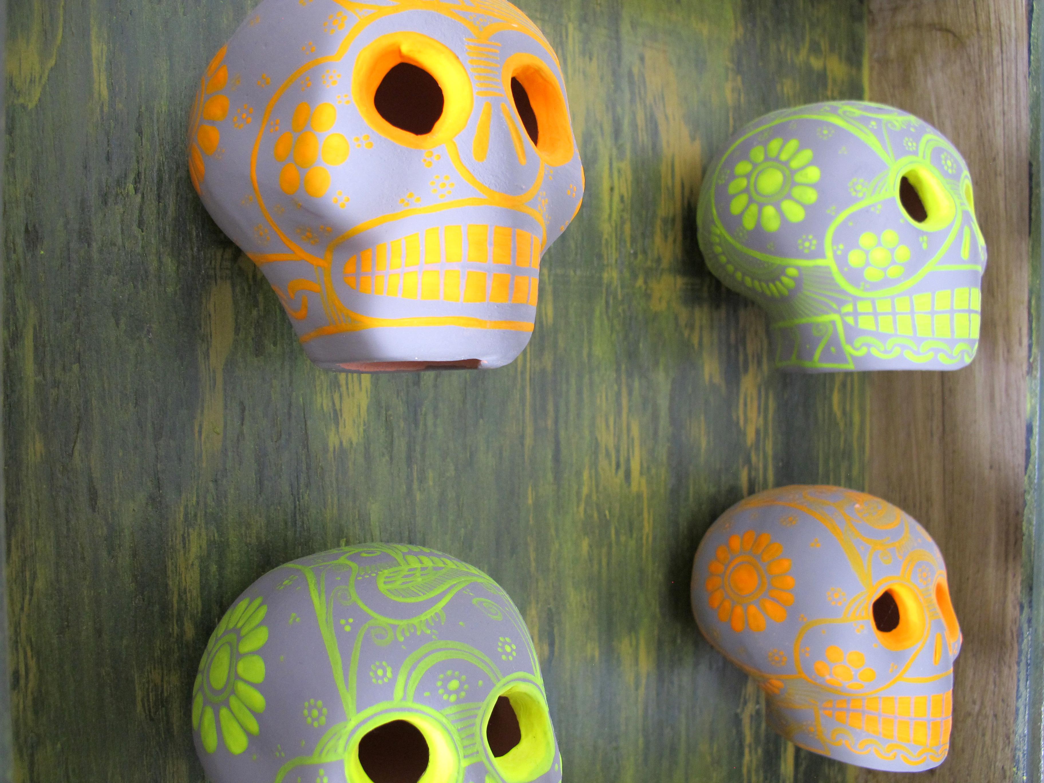 ceramic skulls to paint