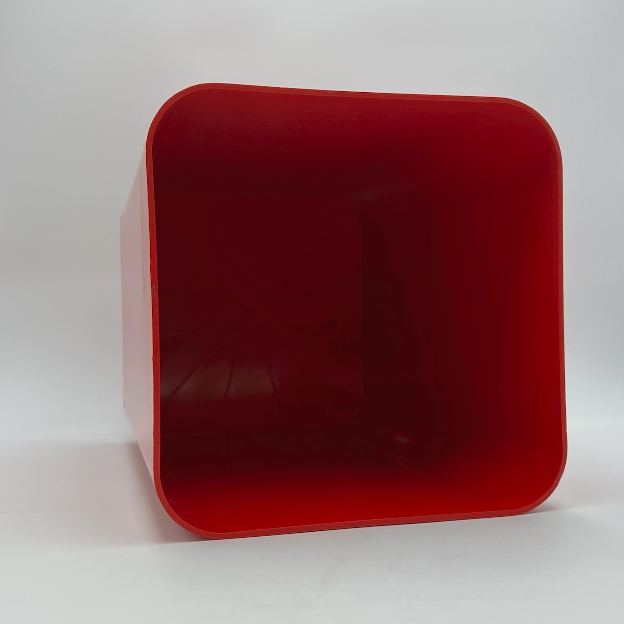Late 20th Century Kartell 4672: Iconic 70s Paper Basket by Ufficio Tecnico-Vibrant Red Glossy 