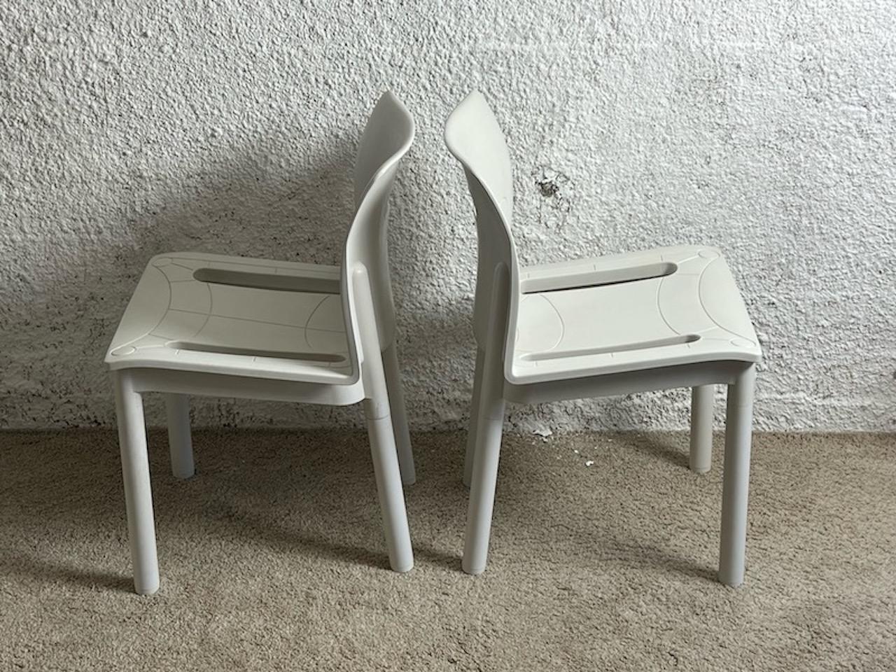 Kartell 4870 Anna Castelli  Award-Winning Stackable Chairs, 1980s For Sale 2