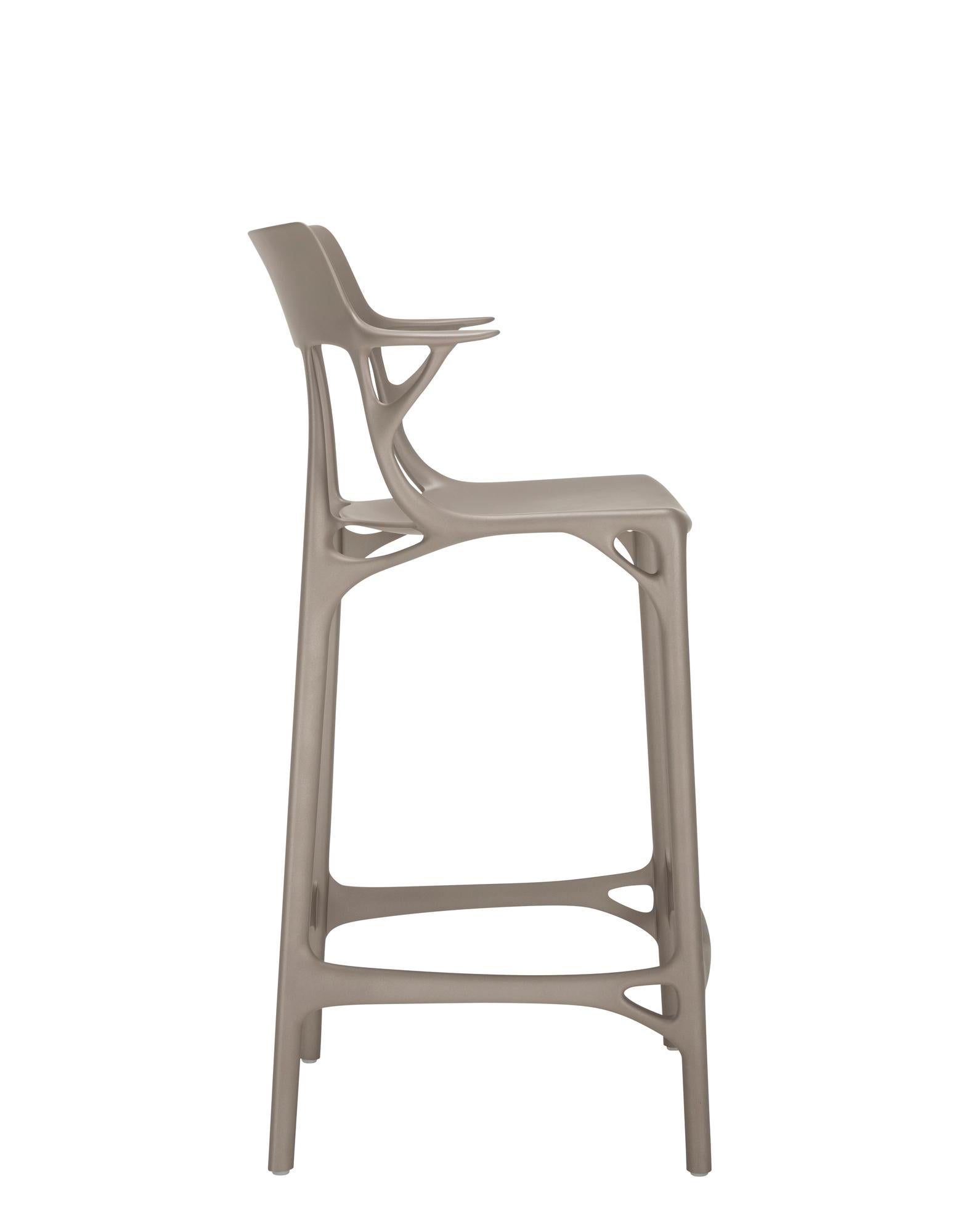 Moderne Kartell I+I. Tabouret de comptoir gris de Philippe Starck en vente