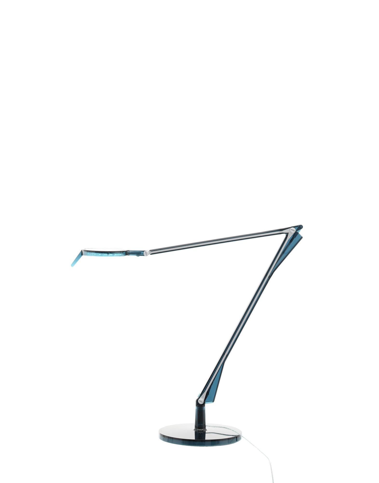 Kartell Aledin Dec Desk Lamp in Blue by Alberto e Francesco Meda In New Condition For Sale In Brooklyn, NY