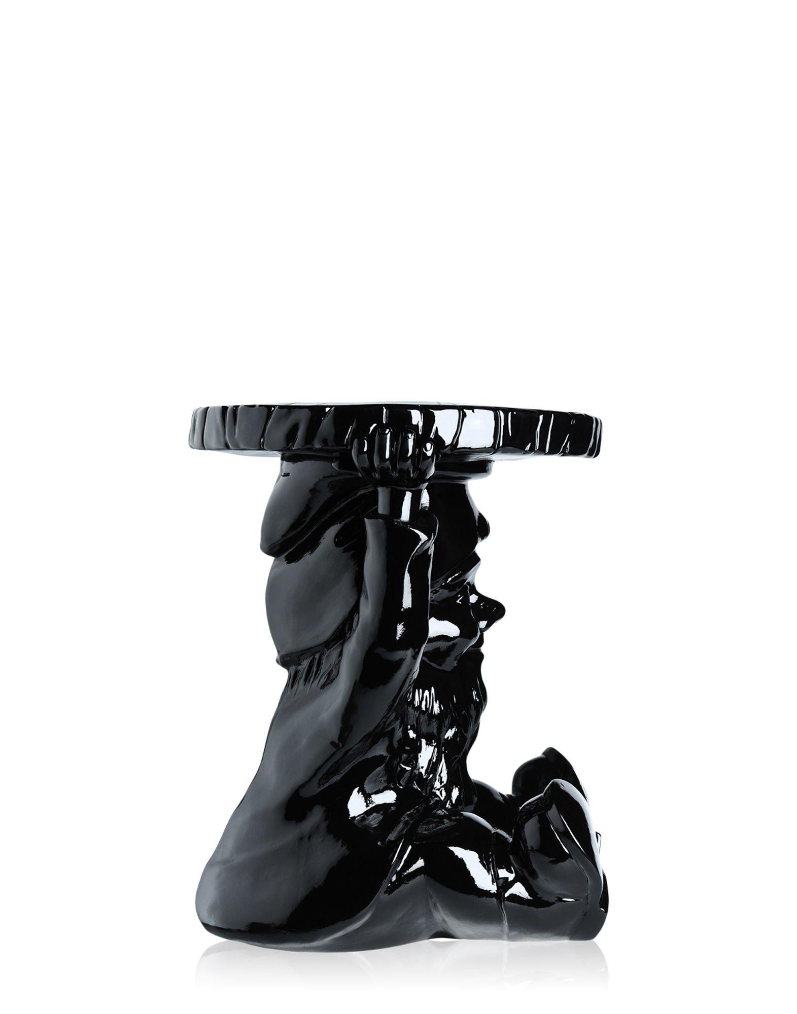 Kartell Attila, schwarzer Tischhocker von Philippe Starck (Moderne) im Angebot