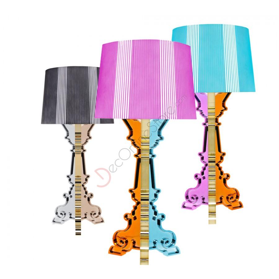 Lampe au style inimitable, Bourgie est l'un des best-sellers de Kartell, alliant habilement le style classique, la richesse et la tradition à l'innovation et à l'ironie. La base de style baroque est composée de trois couches décorées